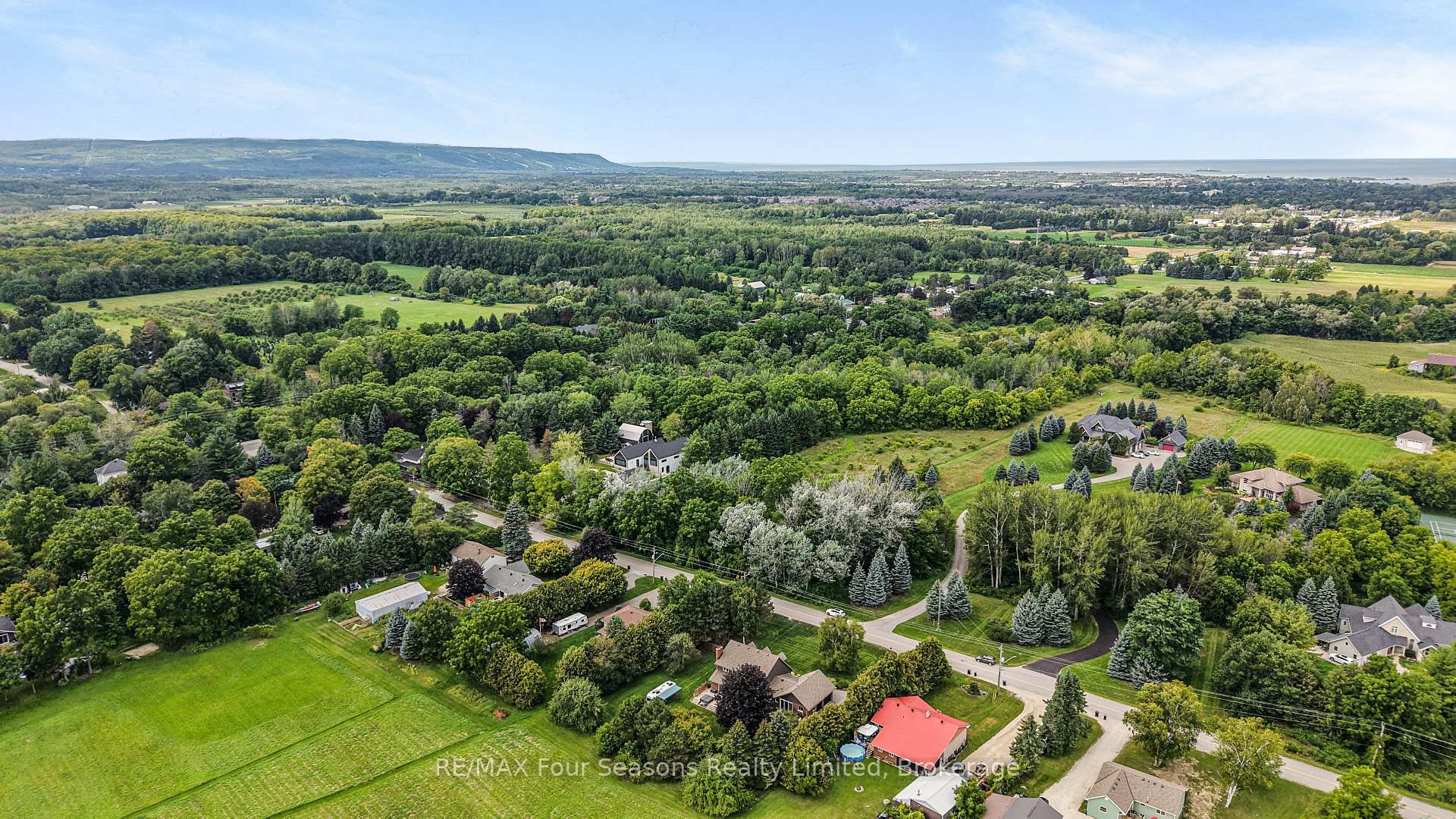 Photo 50 of 7551 36/37 Nottawasaga Side Road E, Clearview, Nottawa — HOMEH