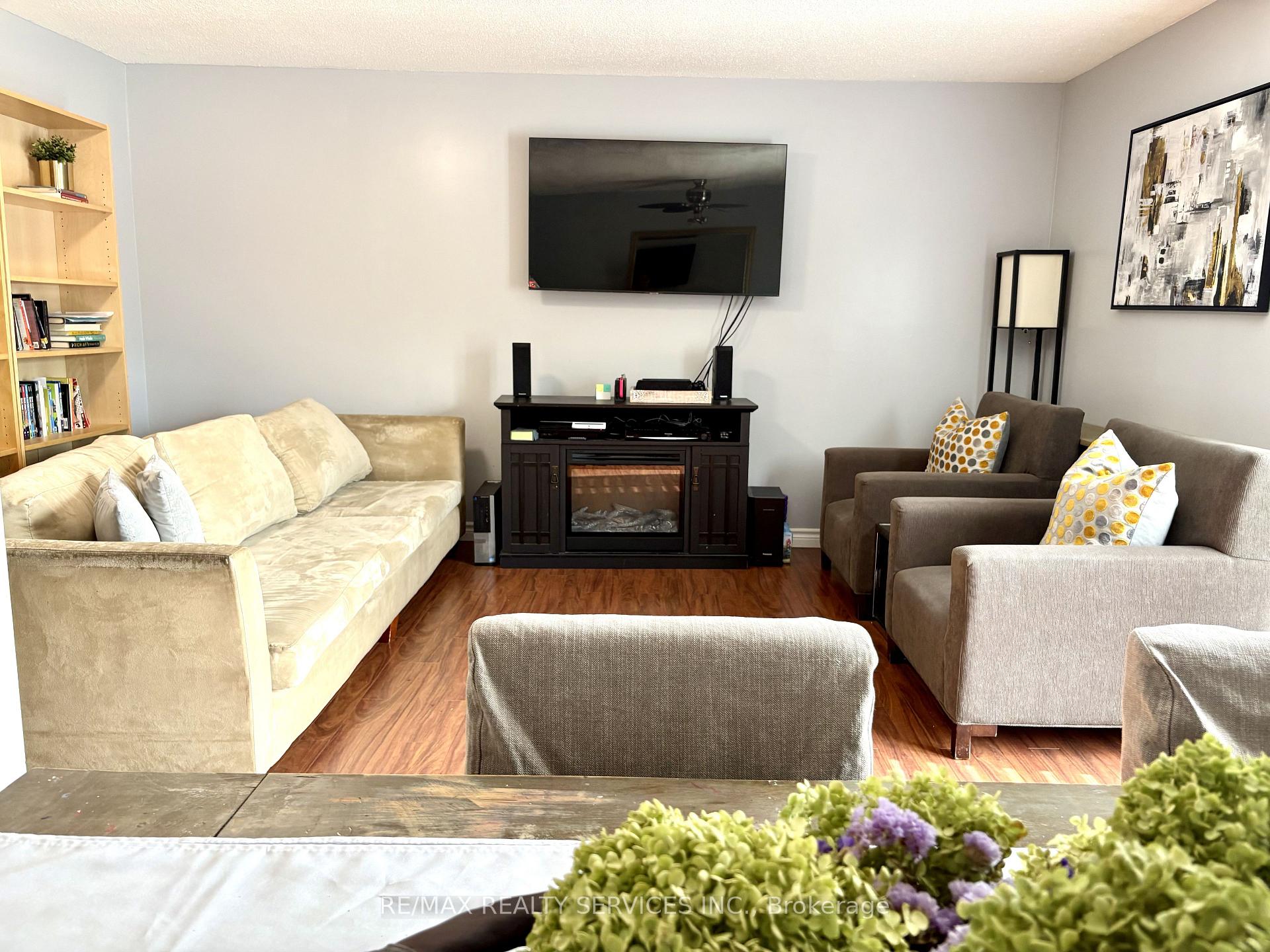 Photo 6 of 151 Greene Drive, Brampton, Madoc — HOMEH