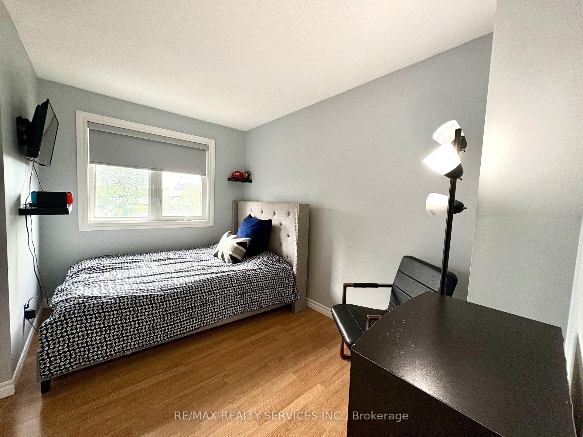 Photo 10 of 151 Greene Drive, Brampton, Madoc — HOMEH