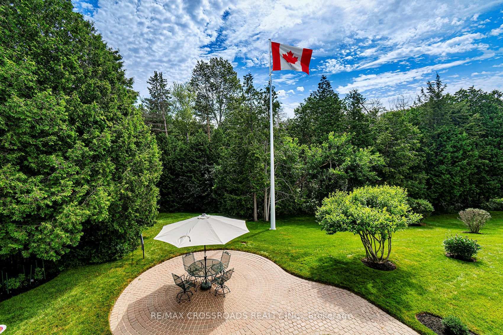 Photo 47 of 127 Taylorwood Court, Oshawa, Samac — HOMEH
