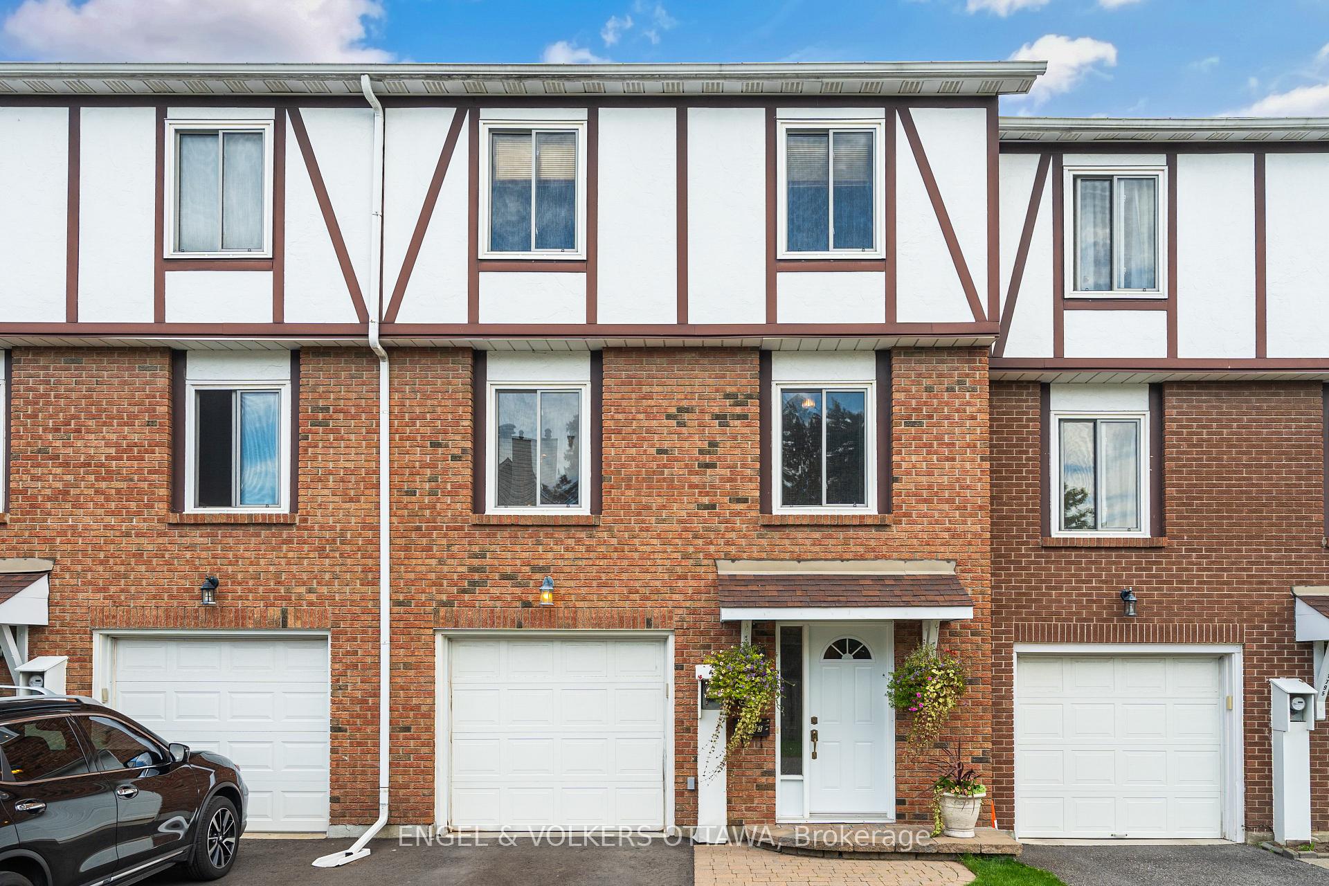 Photo of Unit 34, 1793 Axminster Court