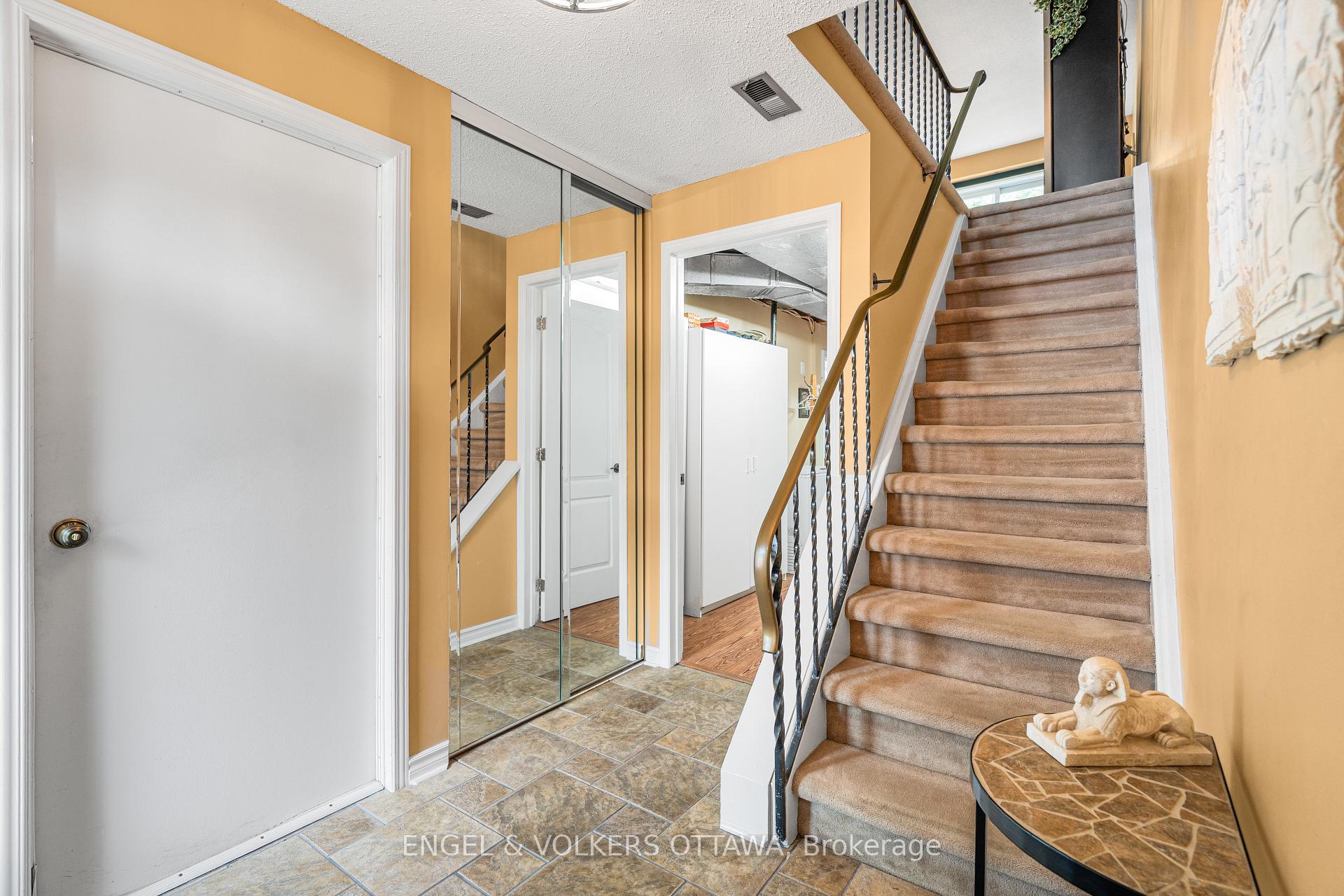 Photo 6 of Unit 34, 1793 Axminster Court, Ottawa, Convent Glen South — HOMEH