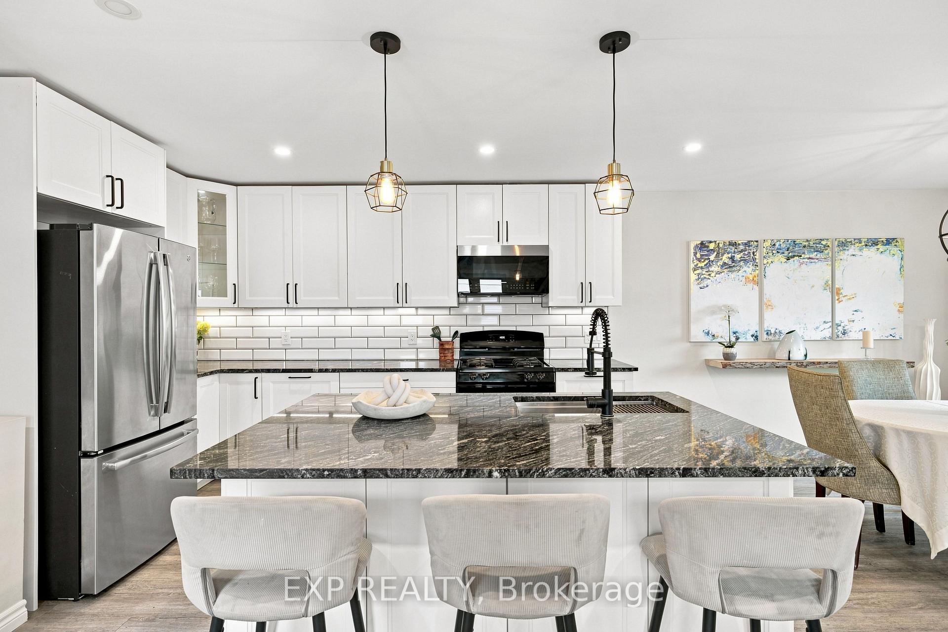 Photo 11 of 447 Drummerhill Crescent, Waterloo, Maple Hills — HOMEH