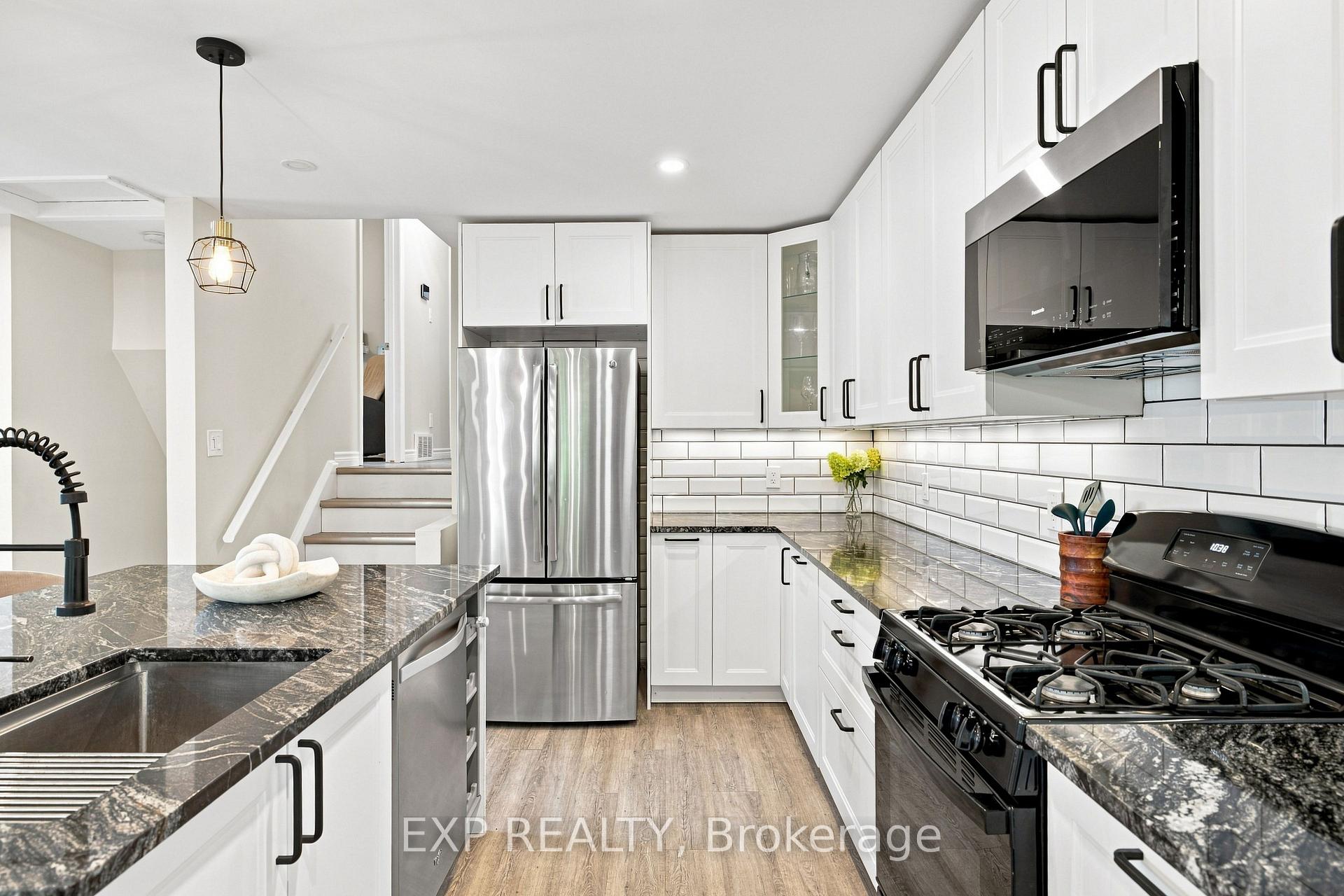Photo 15 of 447 Drummerhill Crescent, Waterloo, Maple Hills — HOMEH