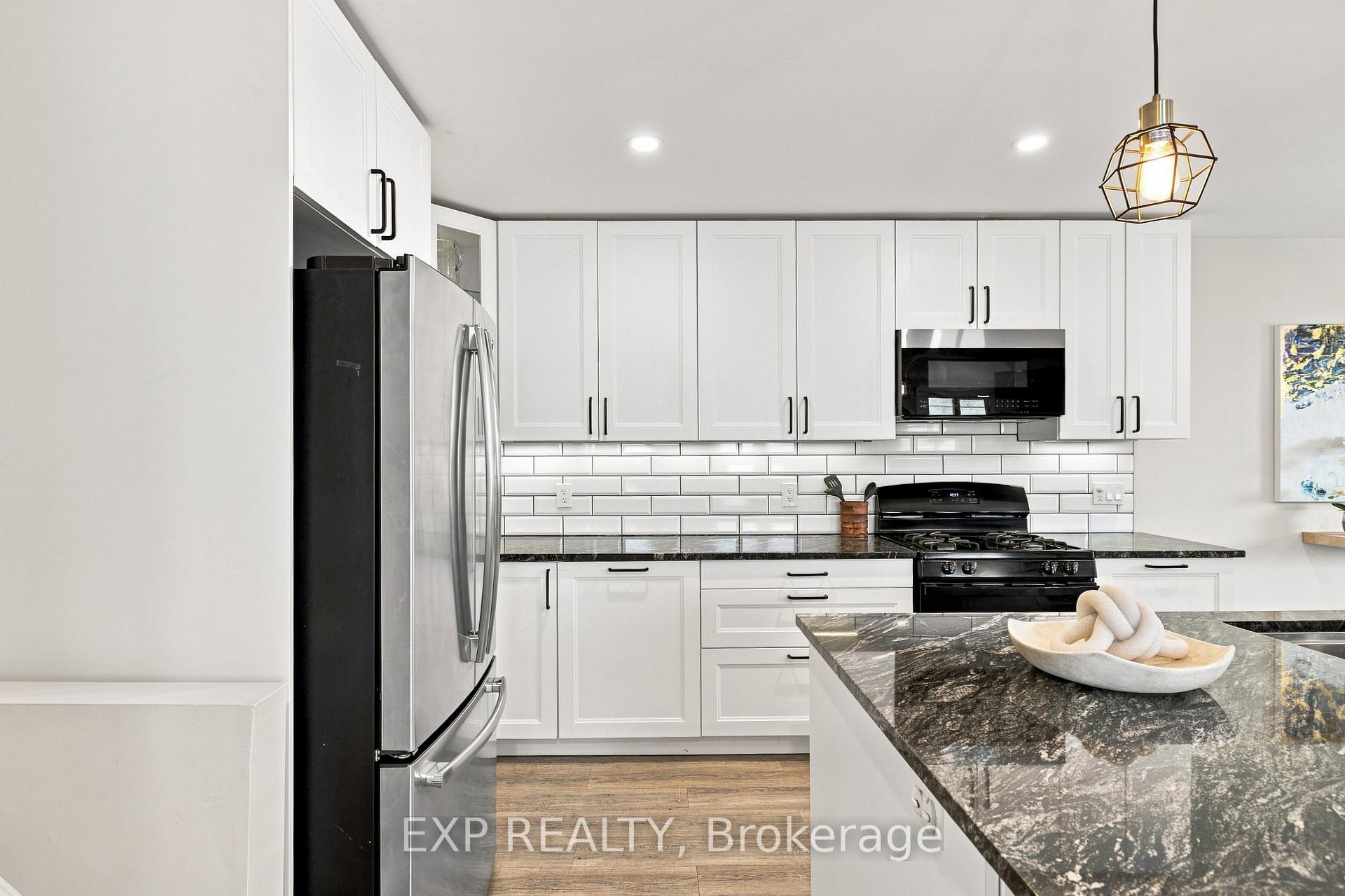 Photo 19 of 447 Drummerhill Crescent, Waterloo, Maple Hills — HOMEH