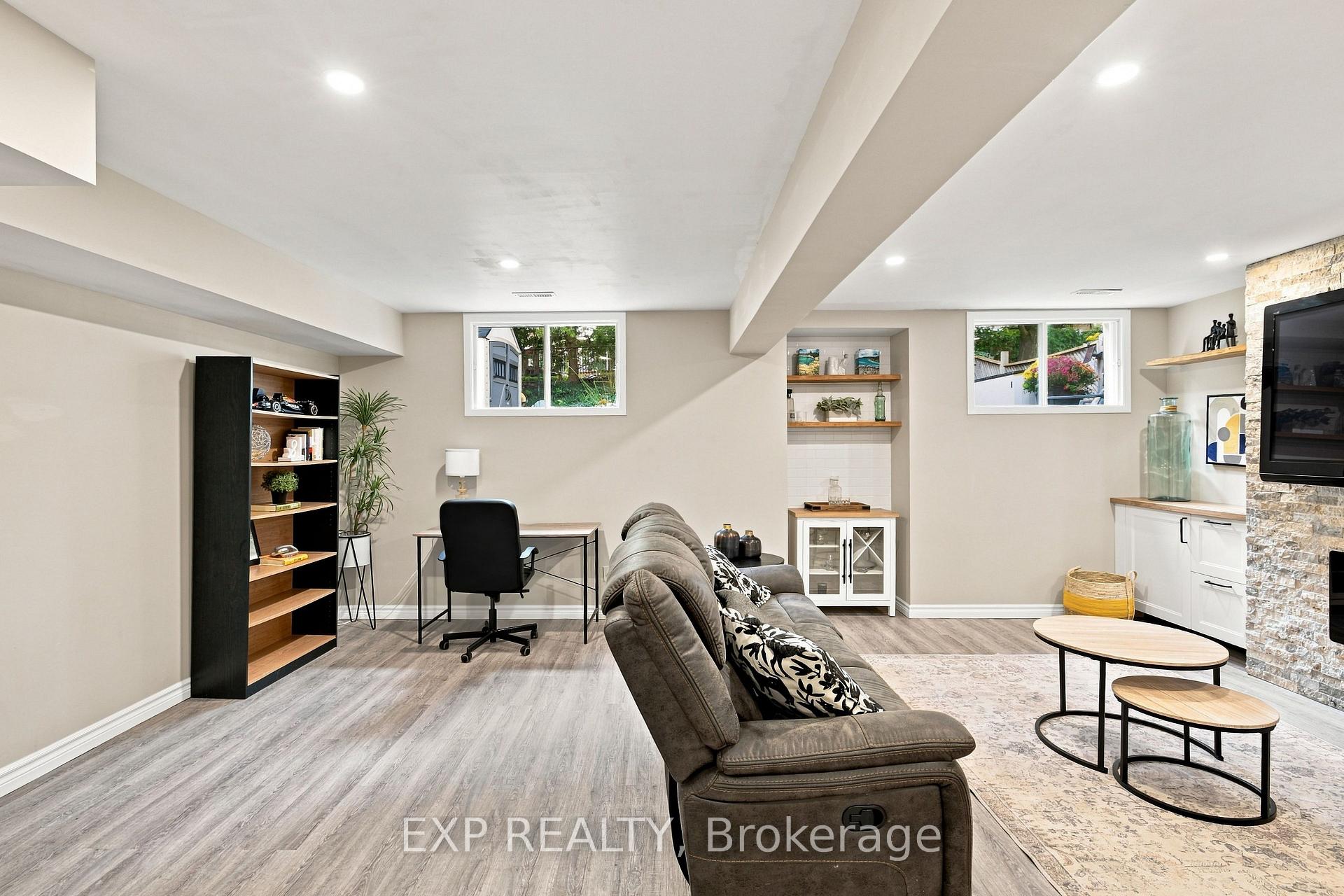 Photo 36 of 447 Drummerhill Crescent, Waterloo, Maple Hills — HOMEH