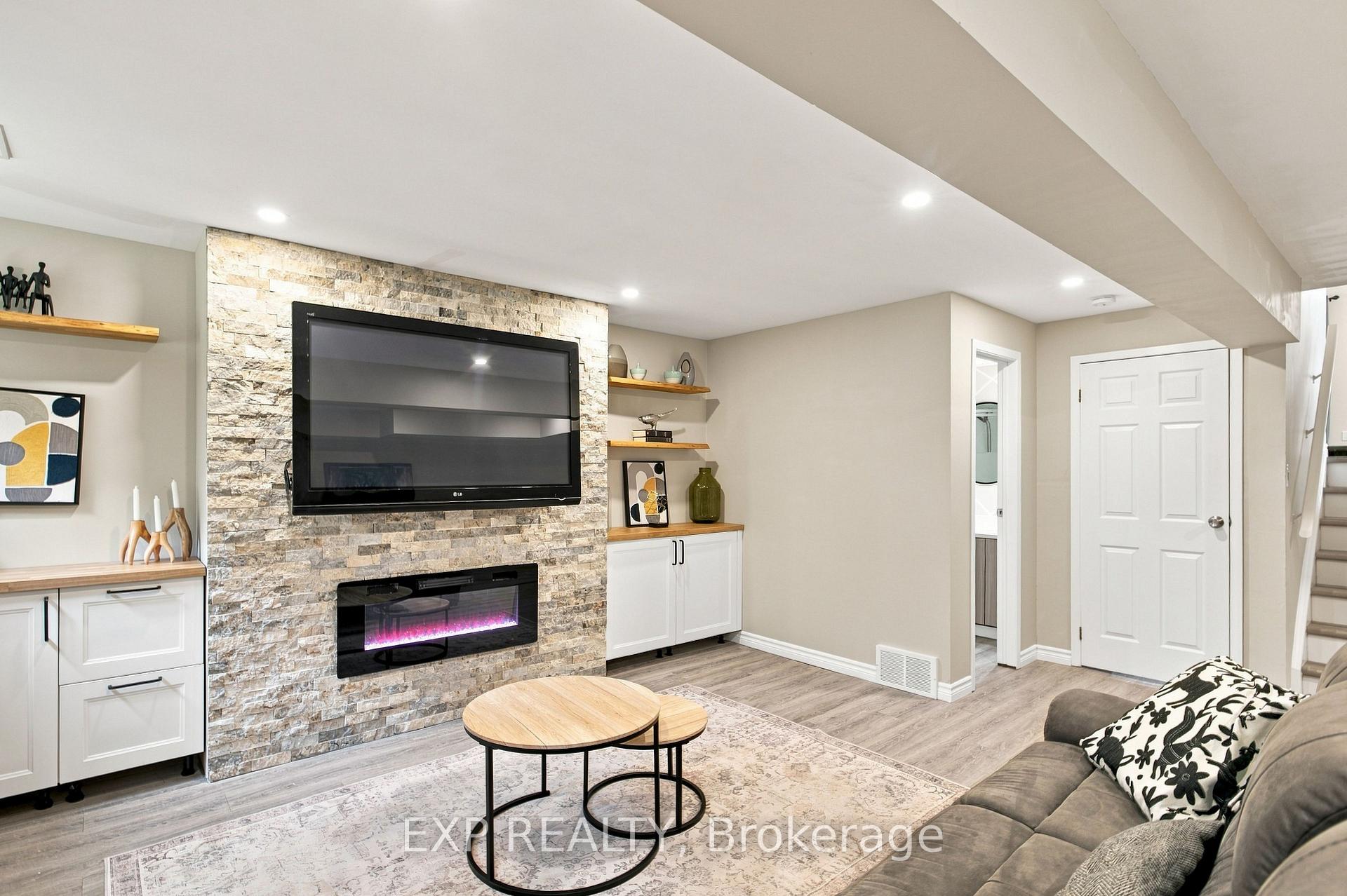 Photo 41 of 447 Drummerhill Crescent, Waterloo, Maple Hills — HOMEH