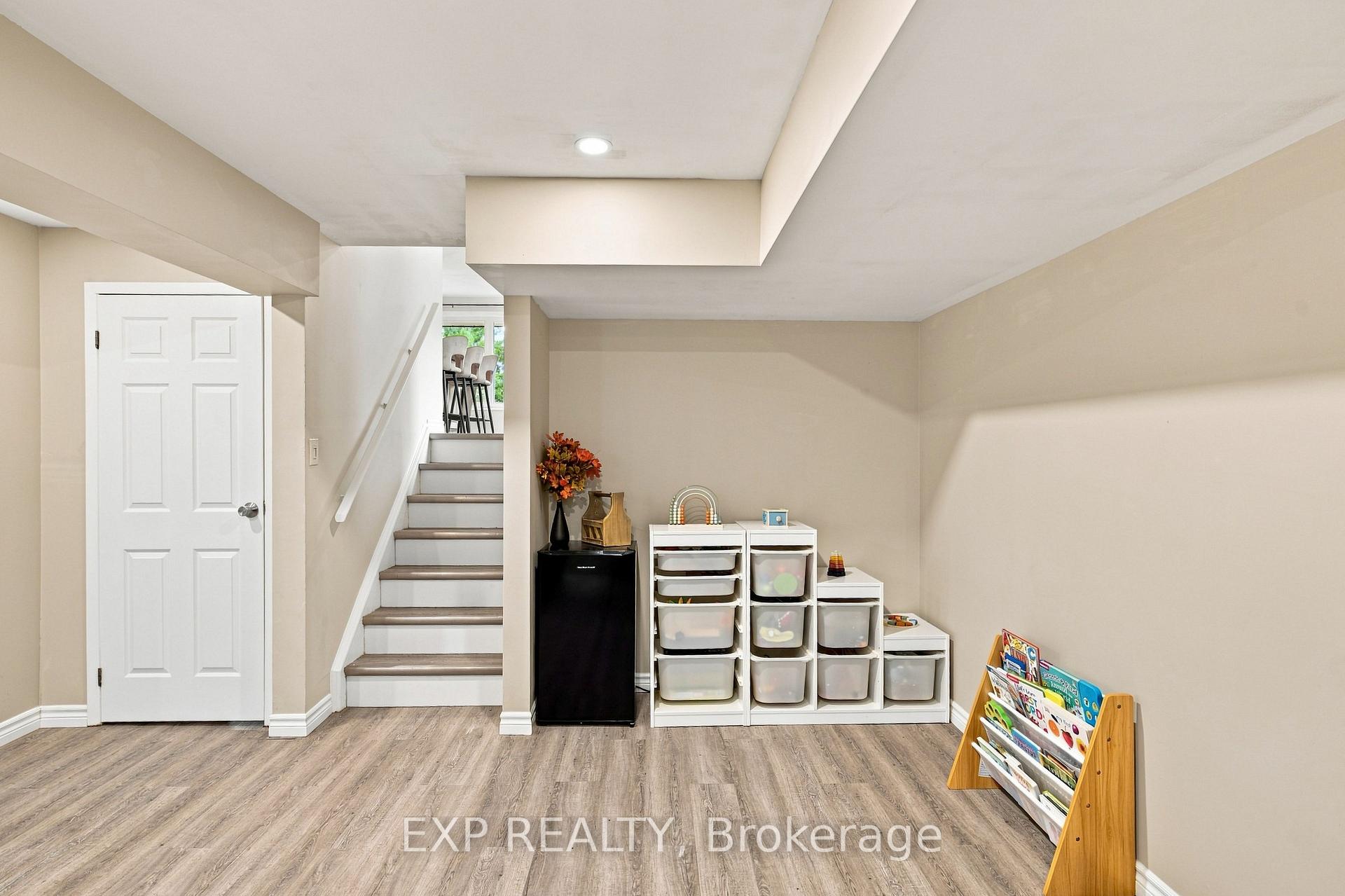 Photo 42 of 447 Drummerhill Crescent, Waterloo, Maple Hills — HOMEH