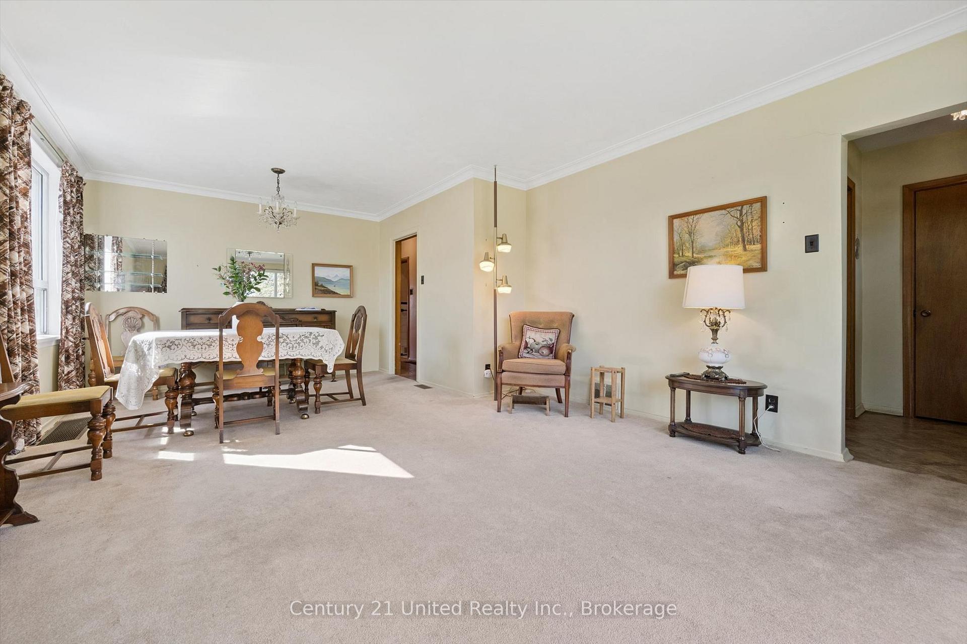 Photo 7 of 25 Vankirk Road, Scarborough, Dorset Park — HOMEH