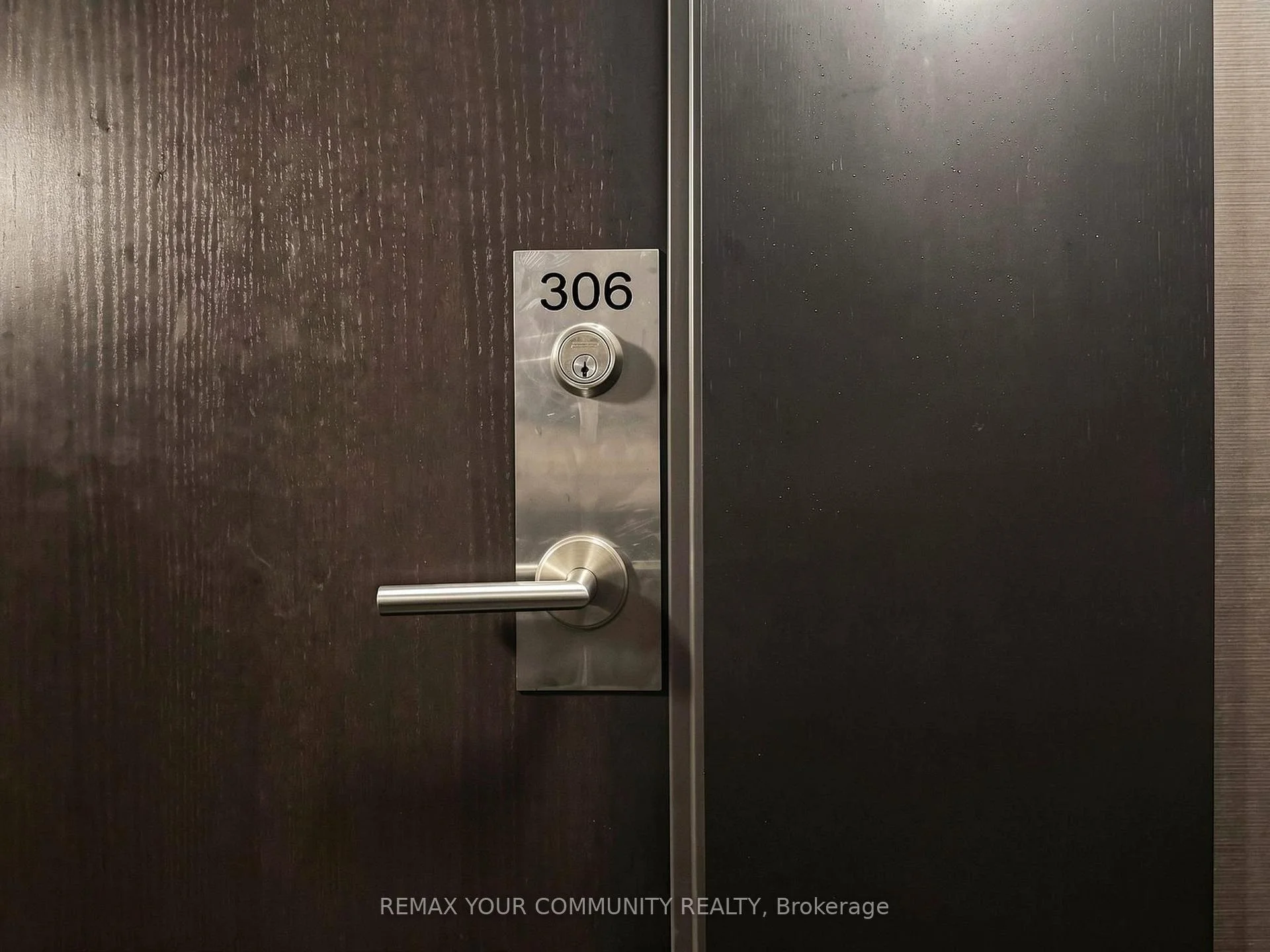 Photo 14 of Unit 306, 60 Berwick Avenue, Toronto, Yonge-Eglinton — HOMEH