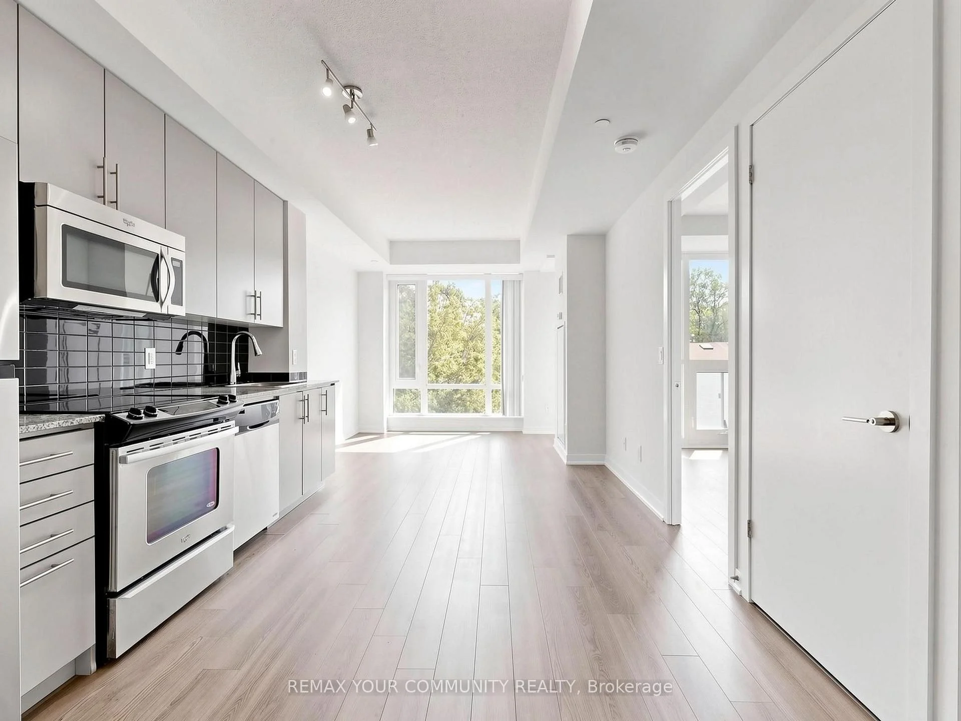Photo 20 of Unit 306, 60 Berwick Avenue, Toronto, Yonge-Eglinton — HOMEH