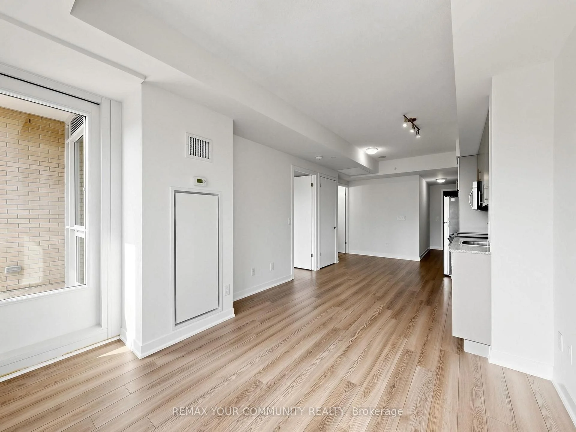 Photo 26 of Unit 306, 60 Berwick Avenue, Toronto, Yonge-Eglinton — HOMEH