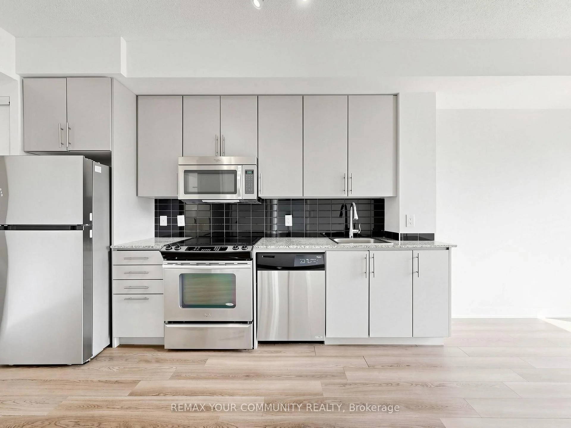 Photo 27 of Unit 306, 60 Berwick Avenue, Toronto, Yonge-Eglinton — HOMEH