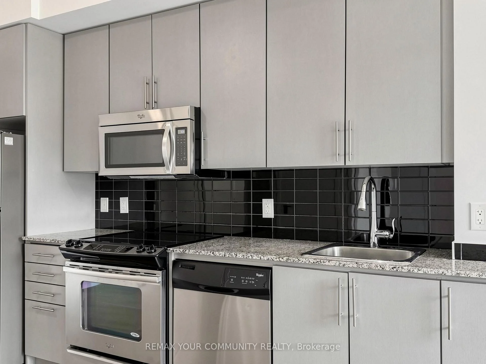 Photo 29 of Unit 306, 60 Berwick Avenue, Toronto, Yonge-Eglinton — HOMEH