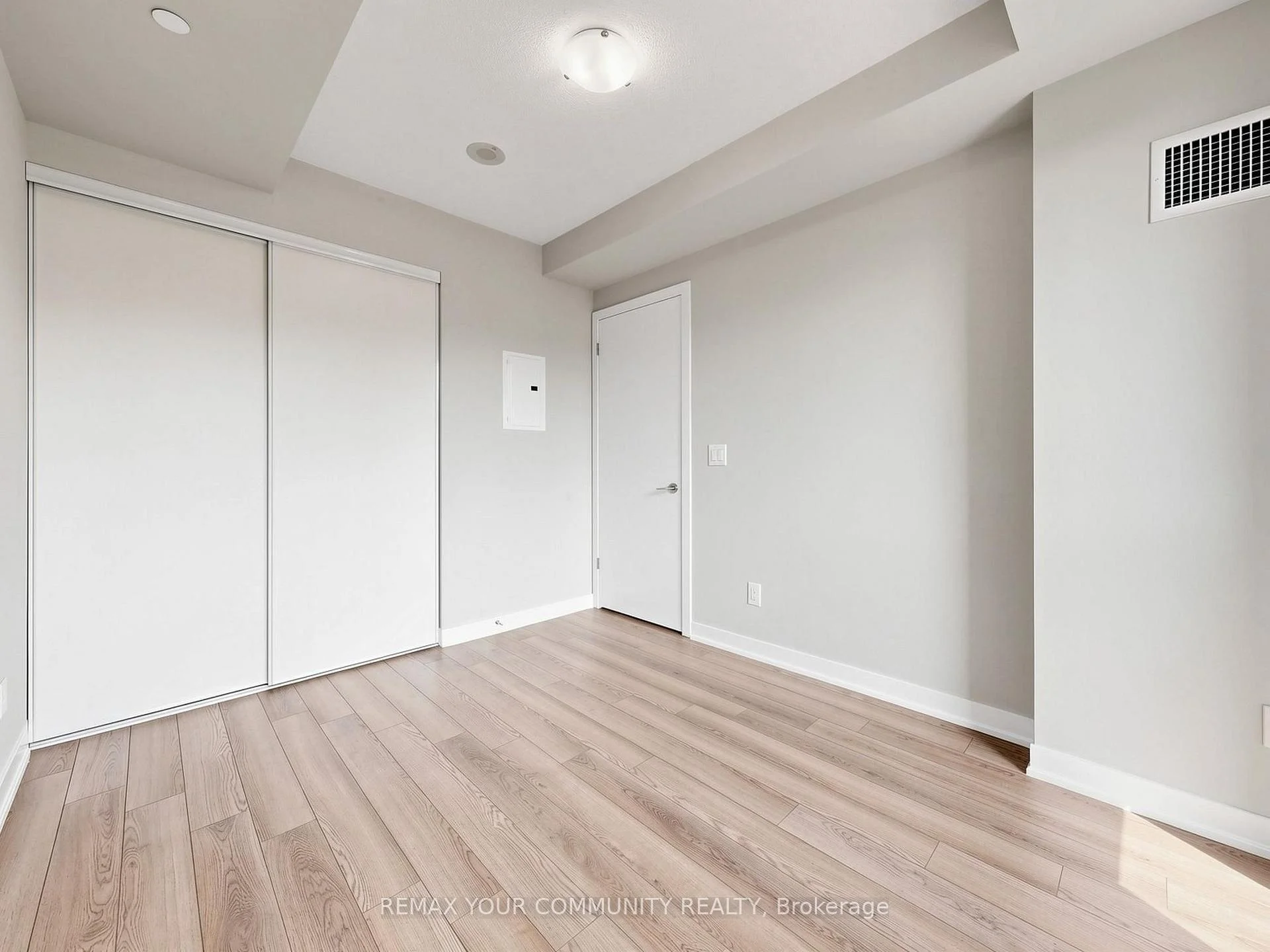 Photo 32 of Unit 306, 60 Berwick Avenue, Toronto, Yonge-Eglinton — HOMEH