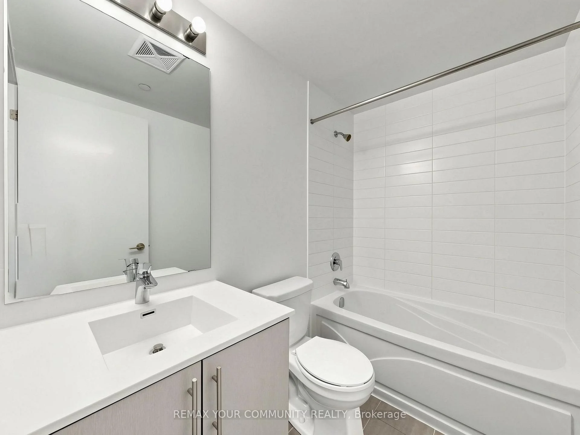 Photo 33 of Unit 306, 60 Berwick Avenue, Toronto, Yonge-Eglinton — HOMEH