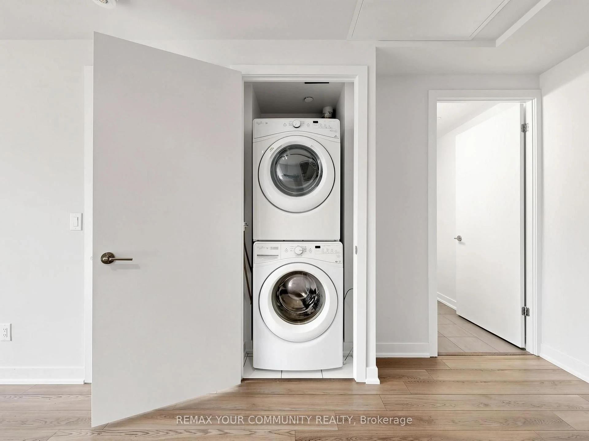 Photo 34 of Unit 306, 60 Berwick Avenue, Toronto, Yonge-Eglinton — HOMEH