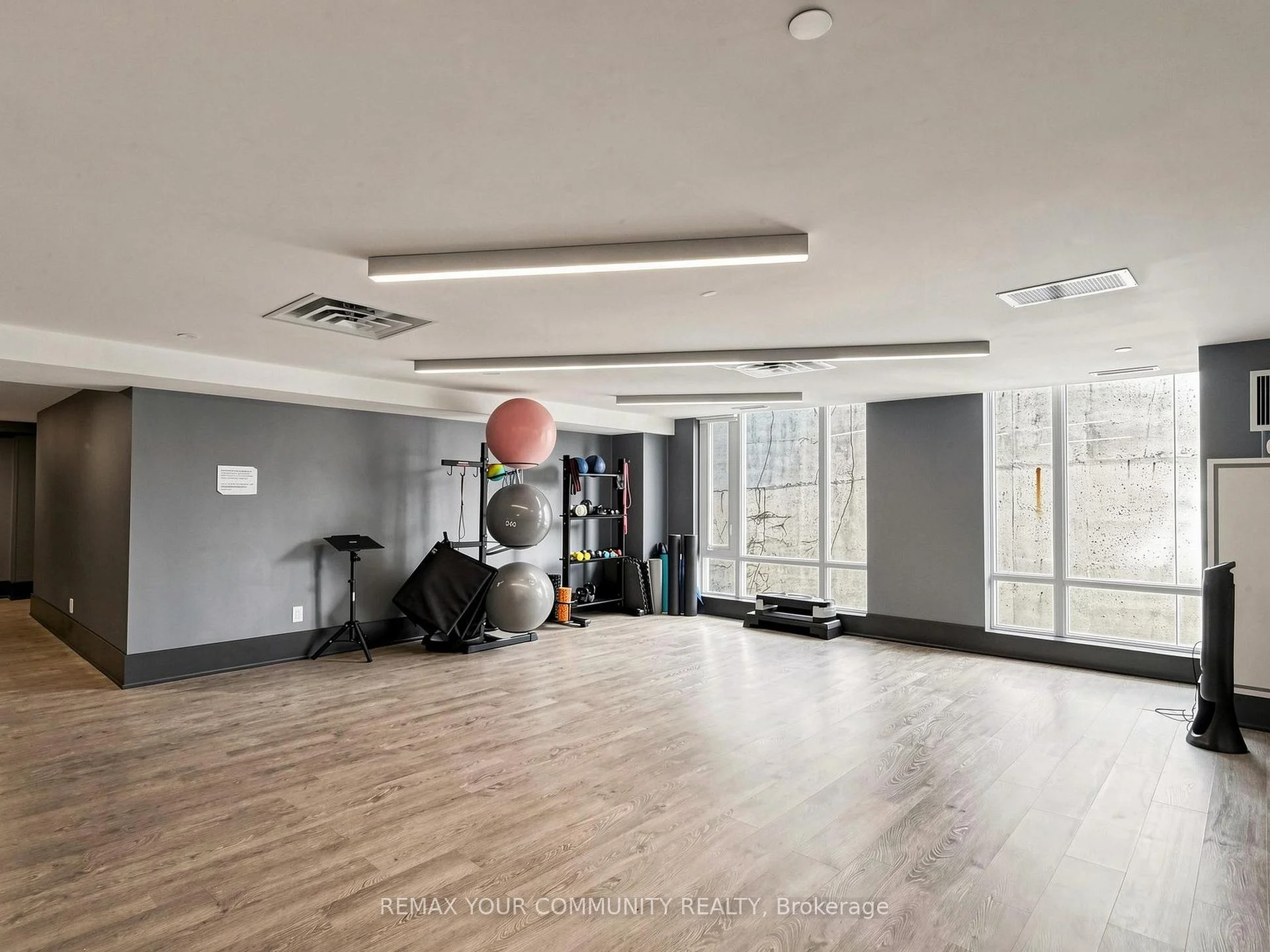 Photo 41 of Unit 306, 60 Berwick Avenue, Toronto, Yonge-Eglinton — HOMEH