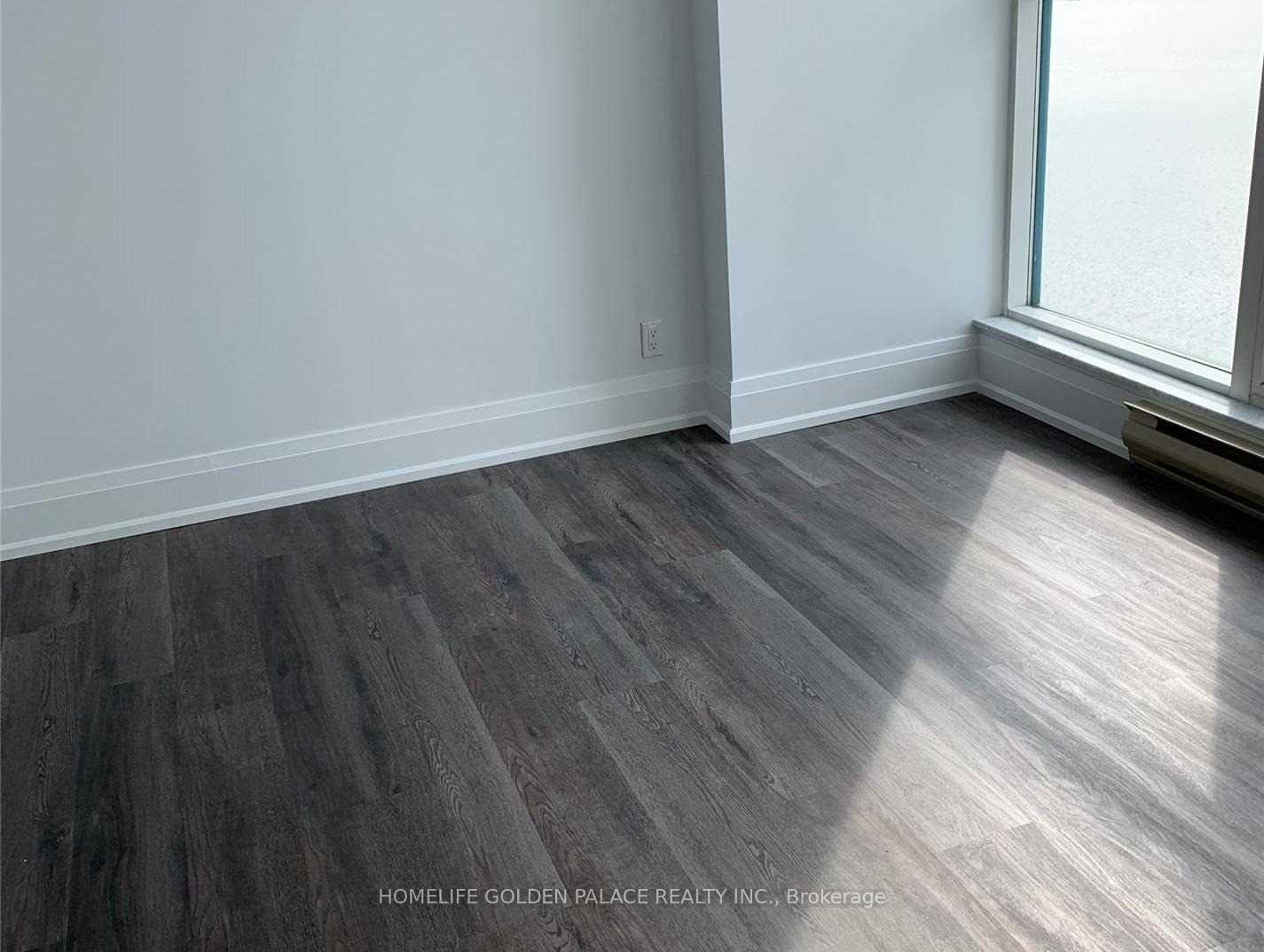 Photo 14 of Unit 3307, 77 Harbour Square, Toronto, Waterfront Communities — HOMEH