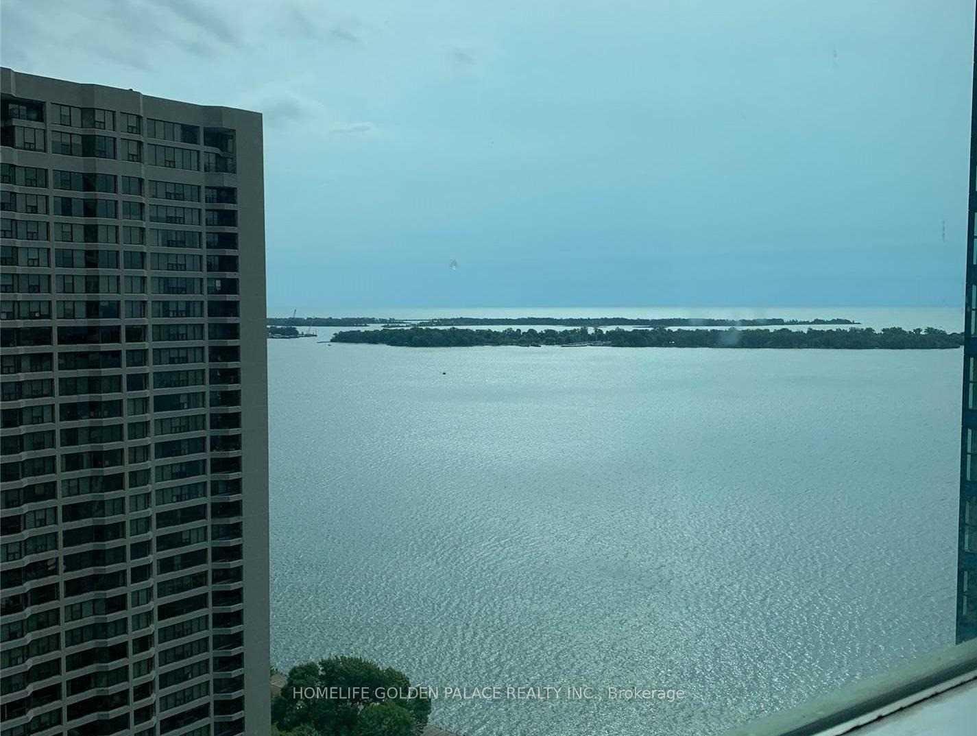 Photo 18 of Unit 3307, 77 Harbour Square, Toronto, Waterfront Communities — HOMEH
