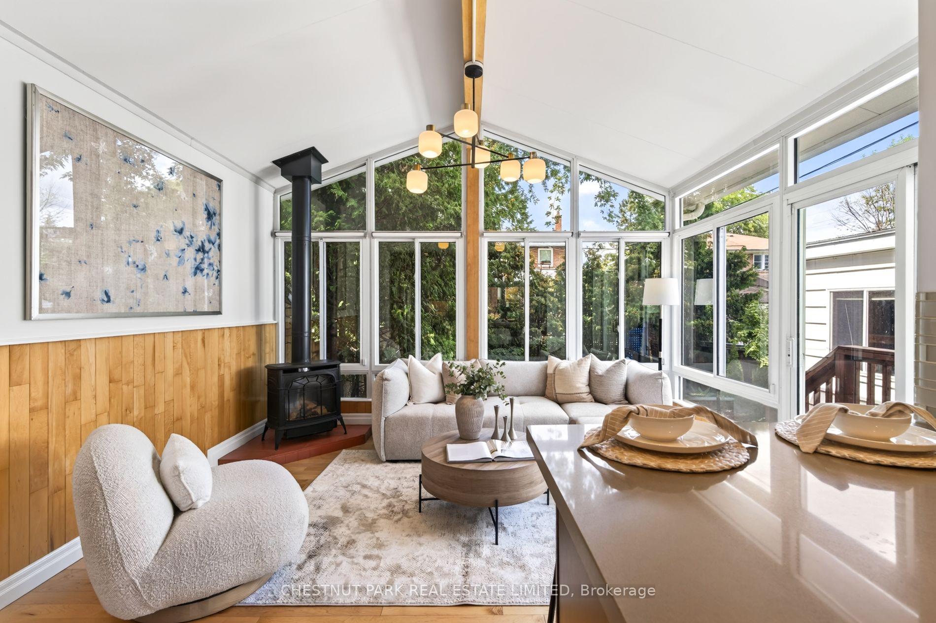 Photo 15 of 64 Pasadena Gardens, Toronto, Lambton Baby Point — HOMEH