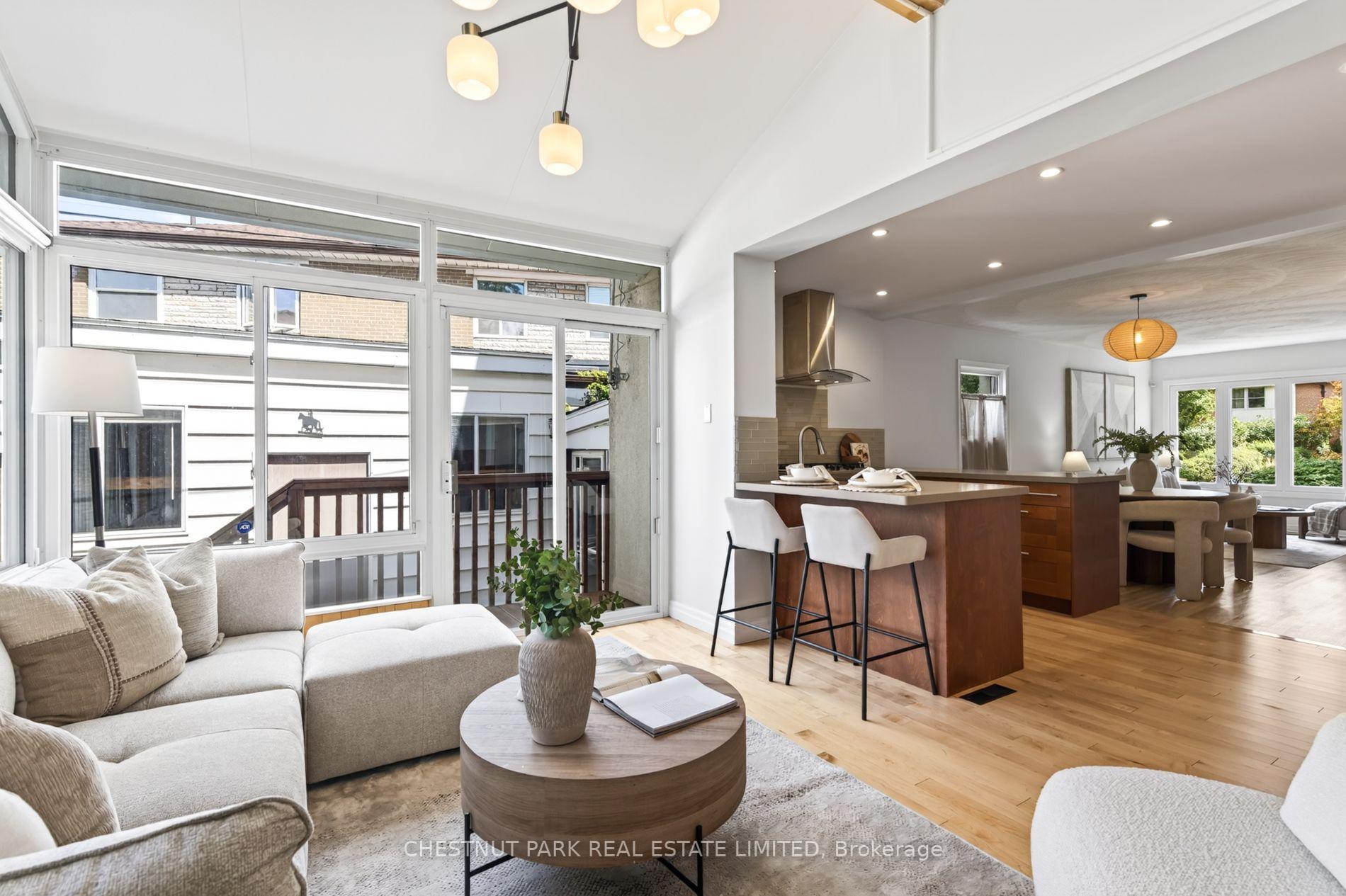 Photo 17 of 64 Pasadena Gardens, Toronto, Lambton Baby Point — HOMEH