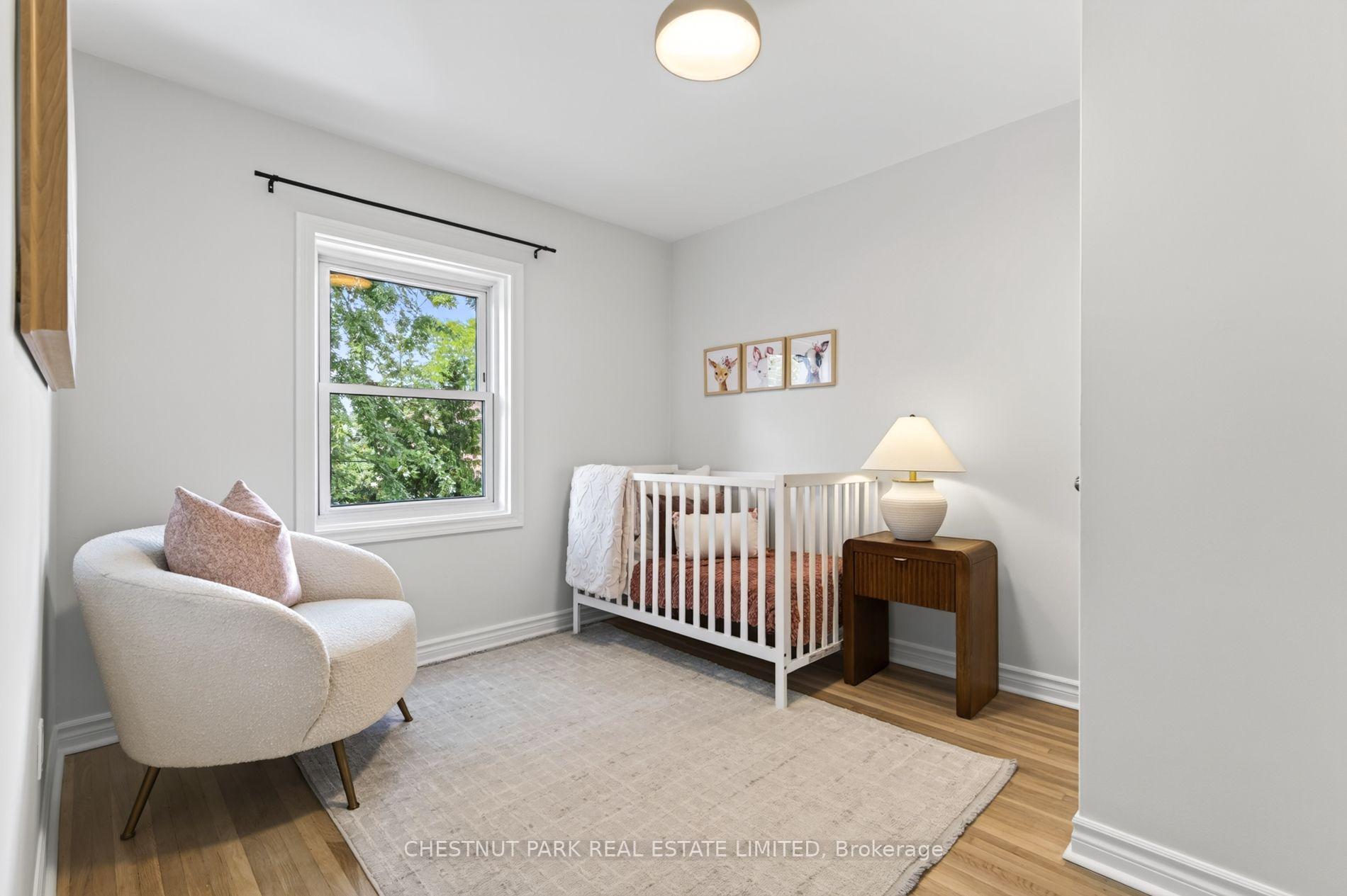 Photo 22 of 64 Pasadena Gardens, Toronto, Lambton Baby Point — HOMEH