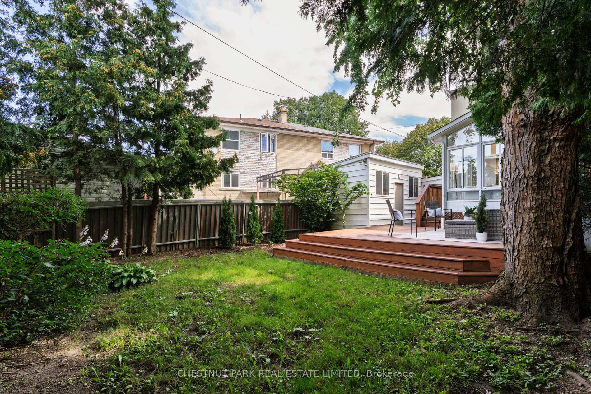 Photo 35 of 64 Pasadena Gardens, Toronto, Lambton Baby Point — HOMEH