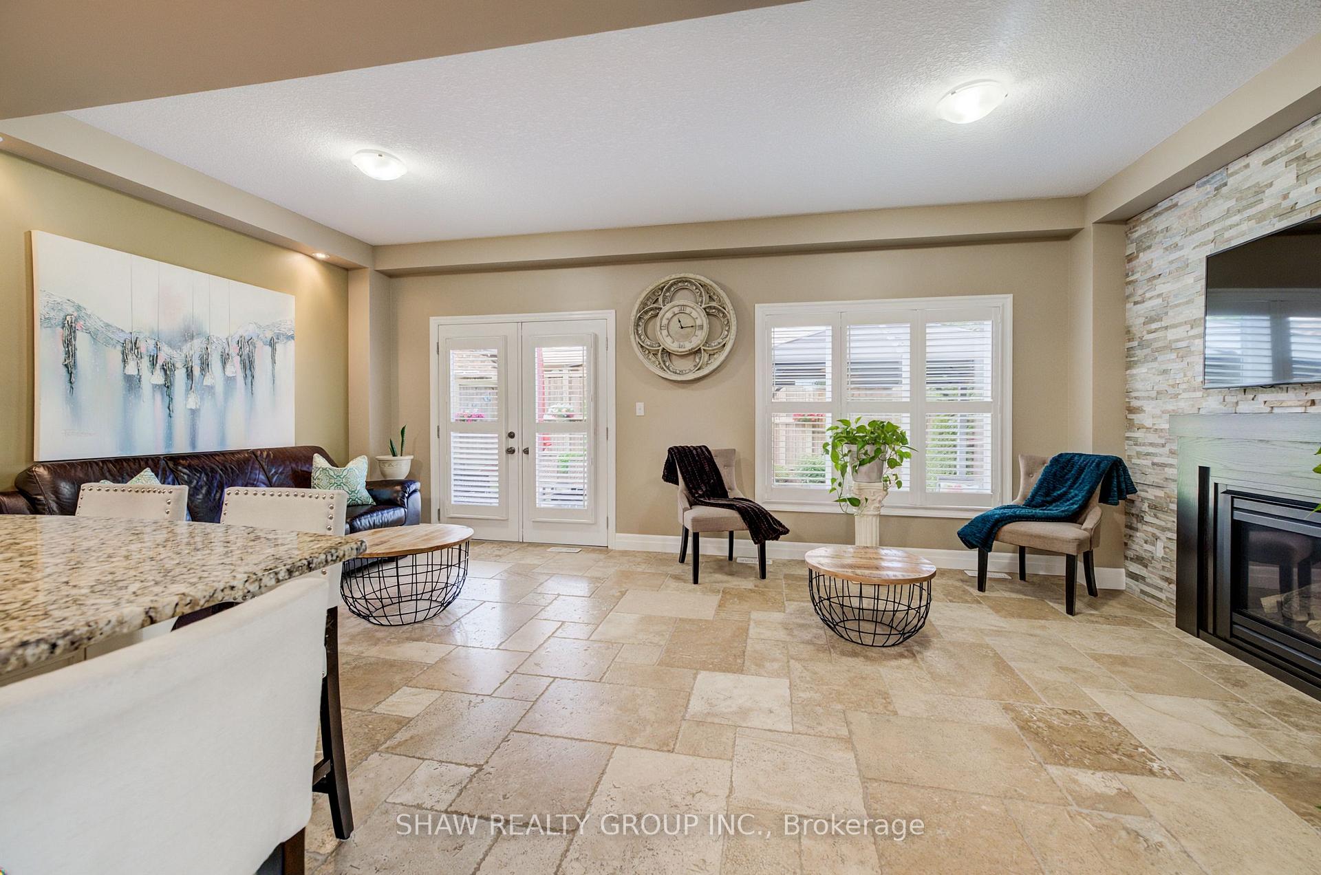Photo 12 of 300 Watervale Crescent, Kitchener, Grand River South — HOMEH