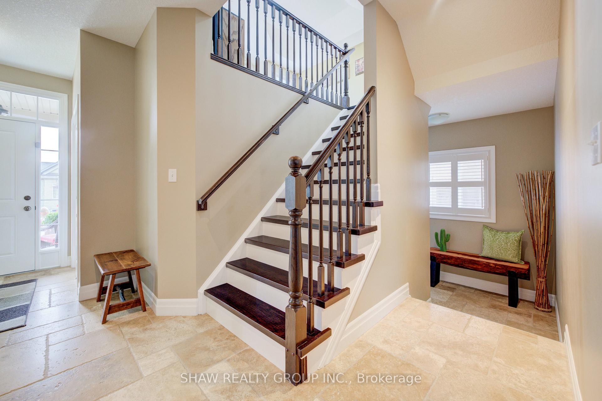Photo 18 of 300 Watervale Crescent, Kitchener, Grand River South — HOMEH