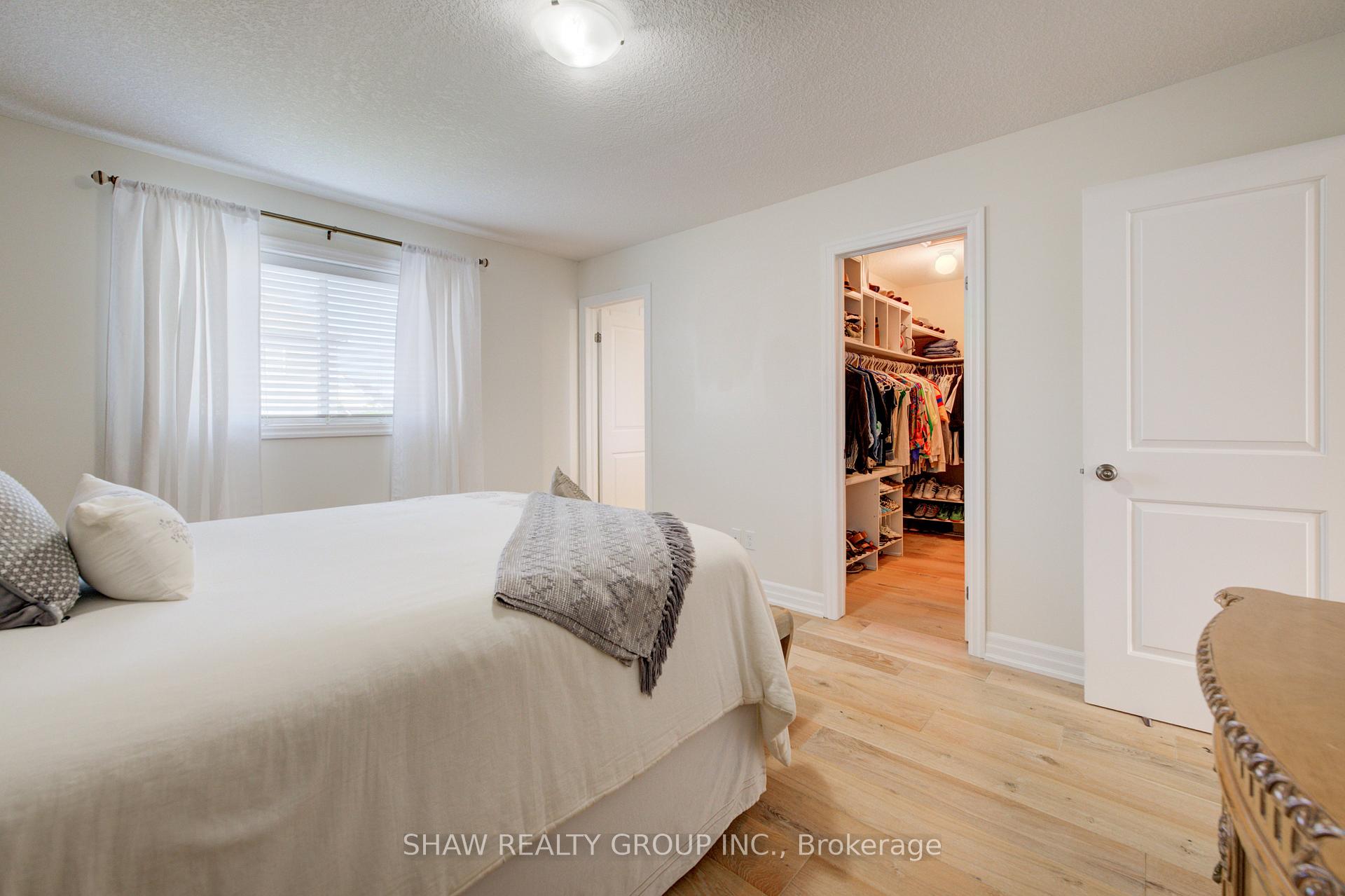 Photo 29 of 300 Watervale Crescent, Kitchener, Grand River South — HOMEH