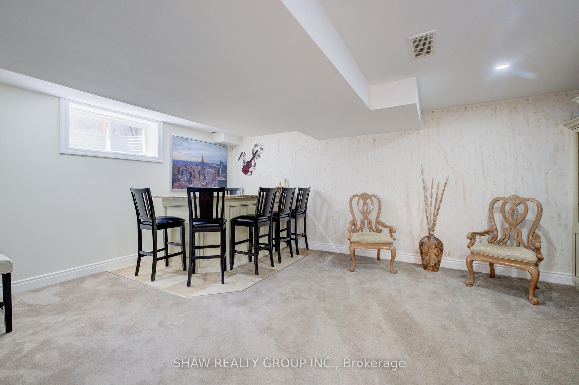 Photo 33 of 300 Watervale Crescent, Kitchener, Grand River South — HOMEH