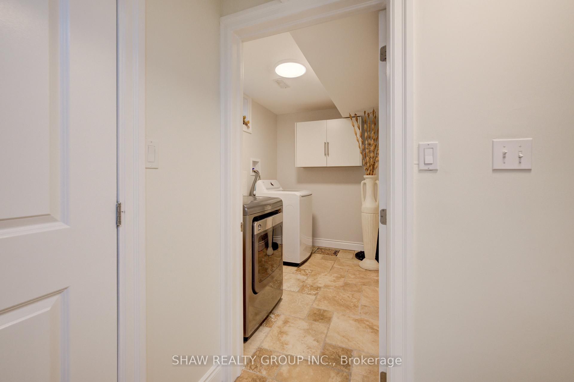 Photo 36 of 300 Watervale Crescent, Kitchener, Grand River South — HOMEH