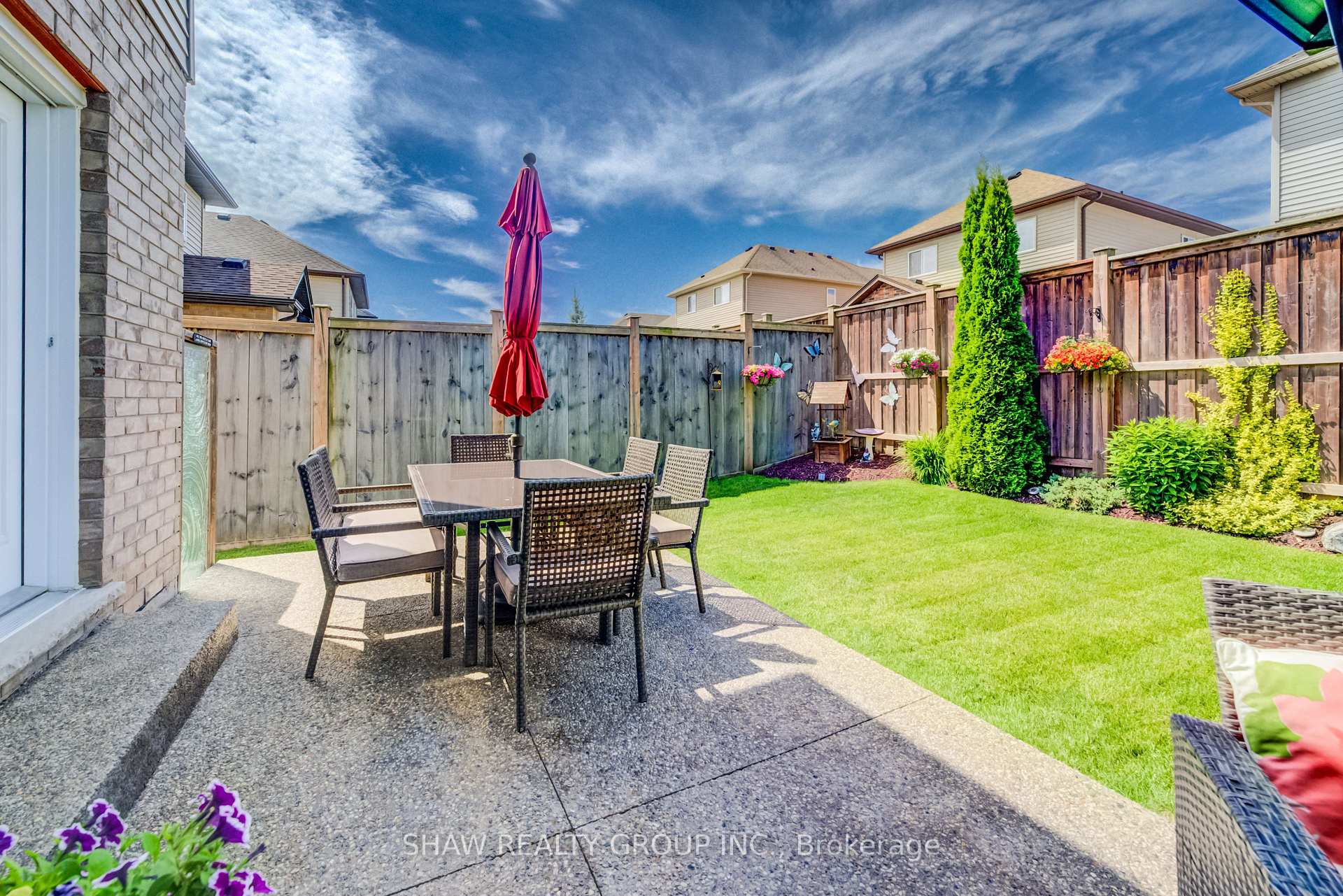 Photo 44 of 300 Watervale Crescent, Kitchener, Grand River South — HOMEH