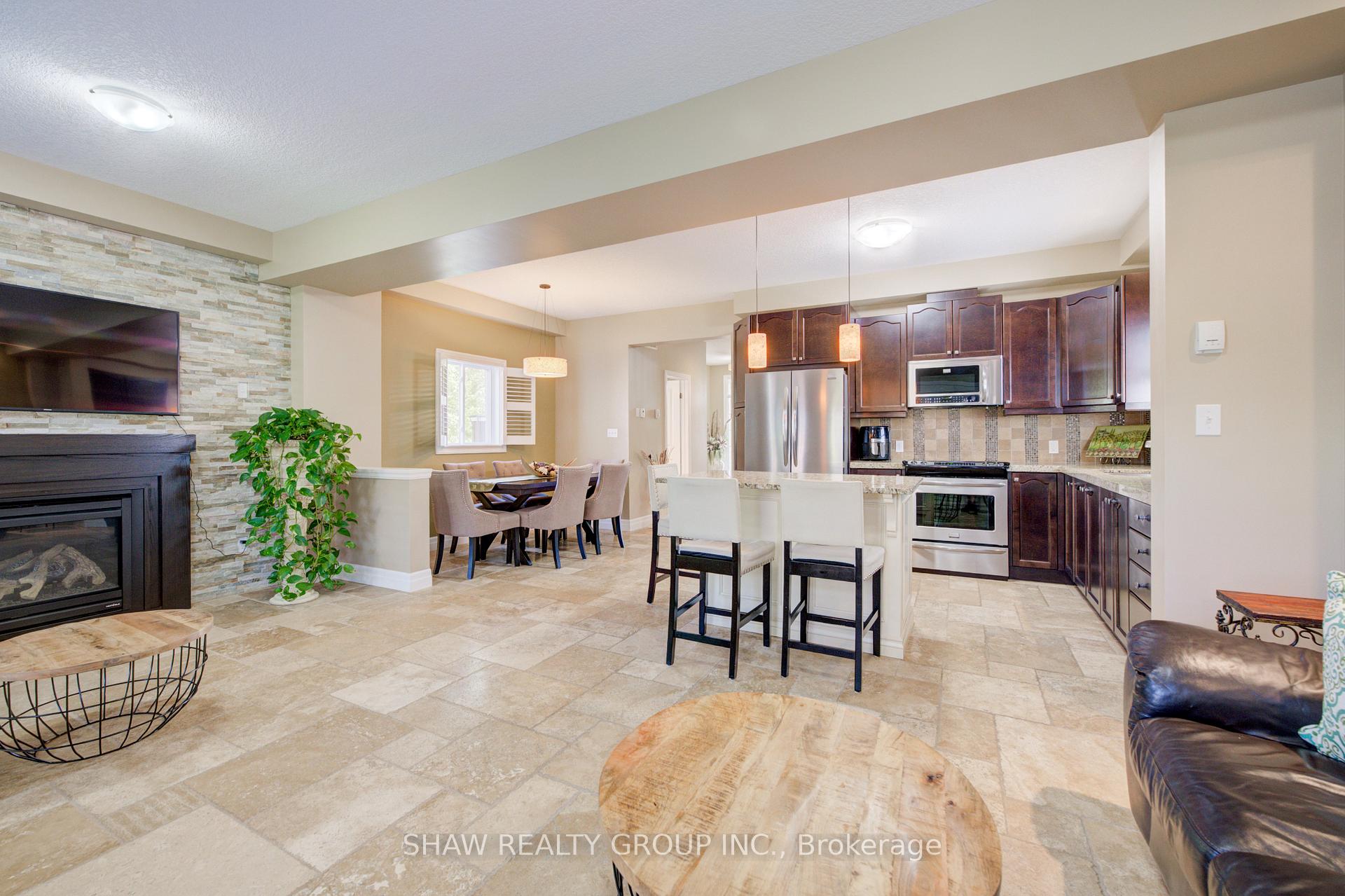 Photo 45 of 300 Watervale Crescent, Kitchener, Grand River South — HOMEH