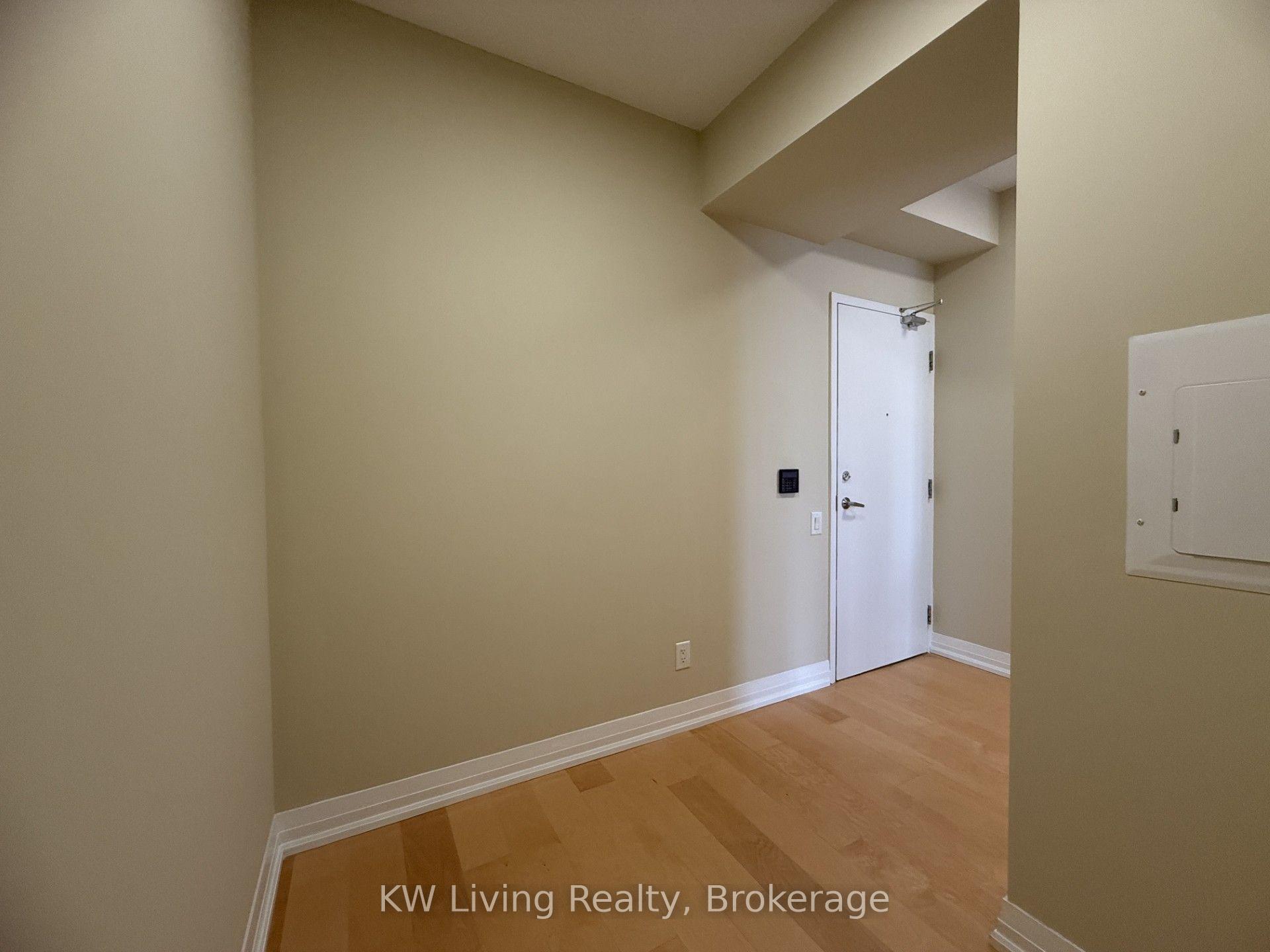 Photo 4 of Unit 2105, 25 Carlton Street, Toronto, Church-Yonge Corridor — HOMEH