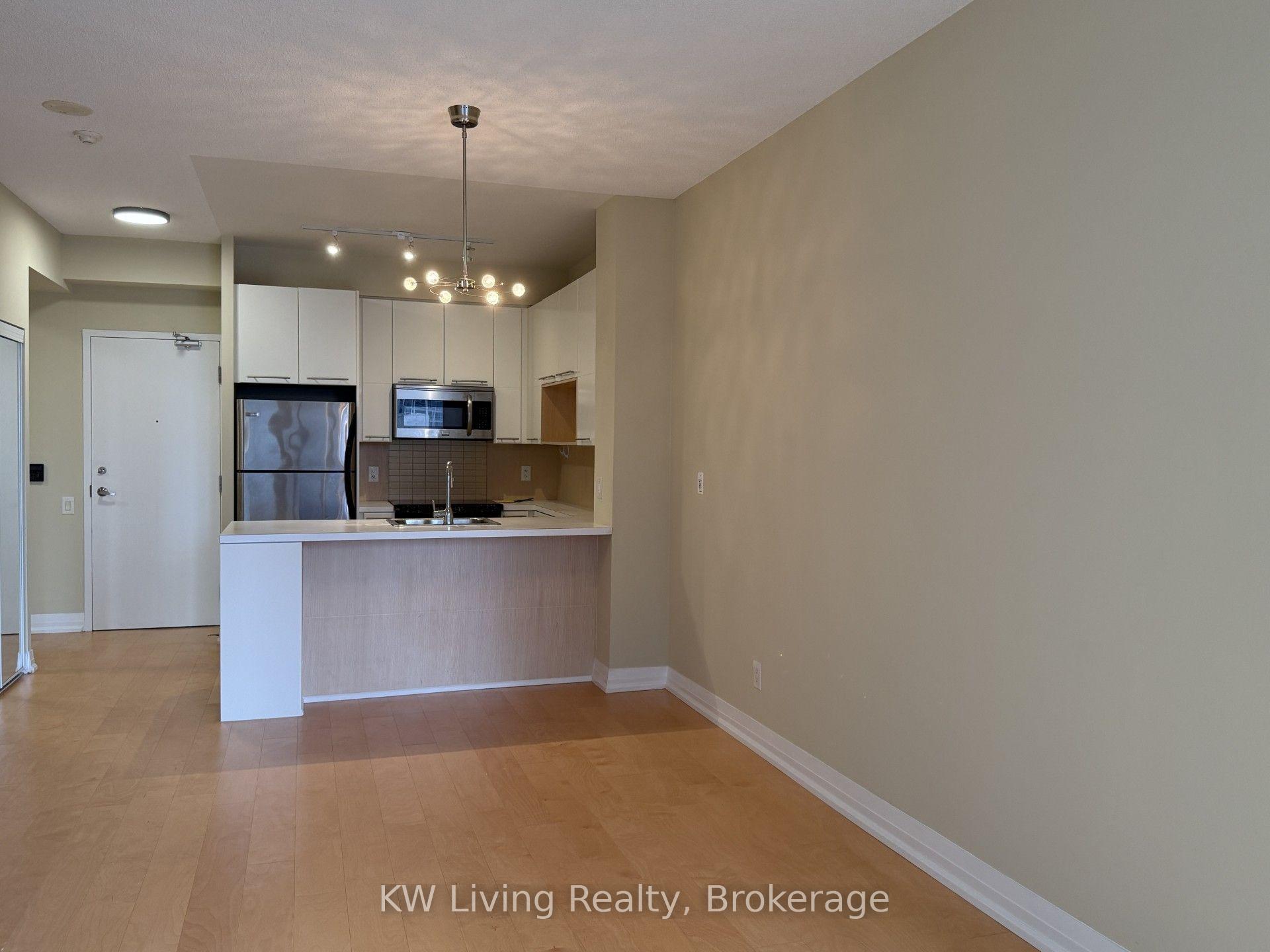 Photo 8 of Unit 2105, 25 Carlton Street, Toronto, Church-Yonge Corridor — HOMEH