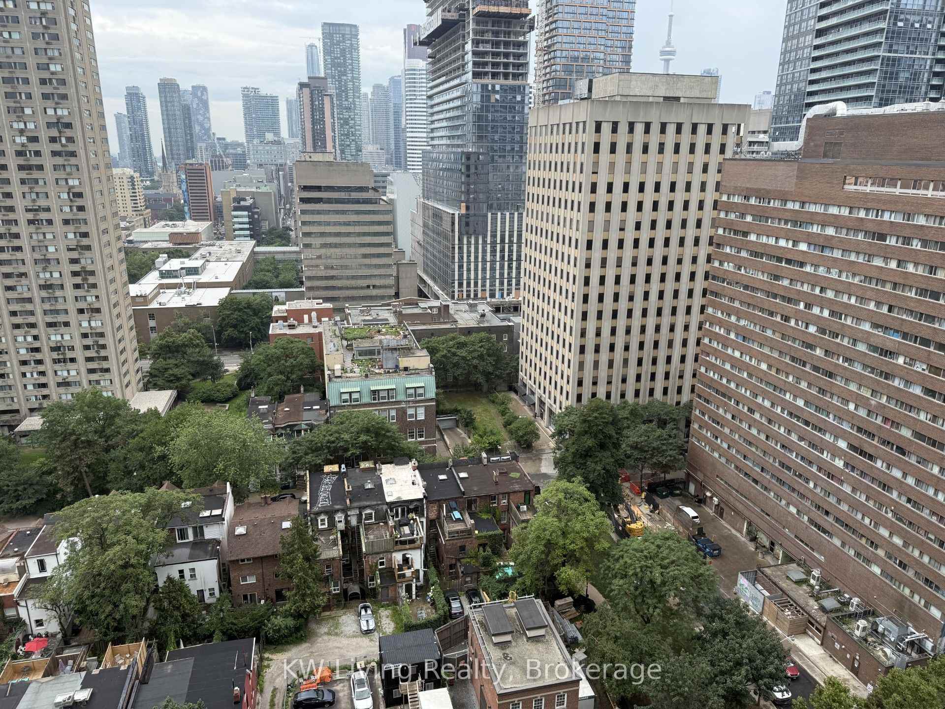 Photo 12 of Unit 2105, 25 Carlton Street, Toronto, Church-Yonge Corridor — HOMEH