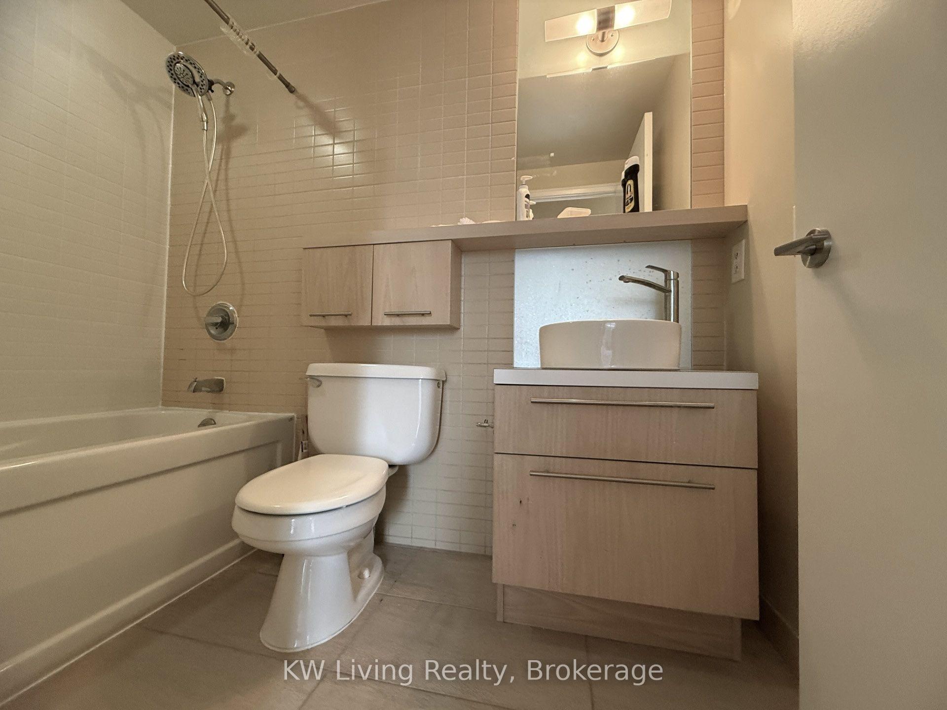 Photo 17 of Unit 2105, 25 Carlton Street, Toronto, Church-Yonge Corridor — HOMEH