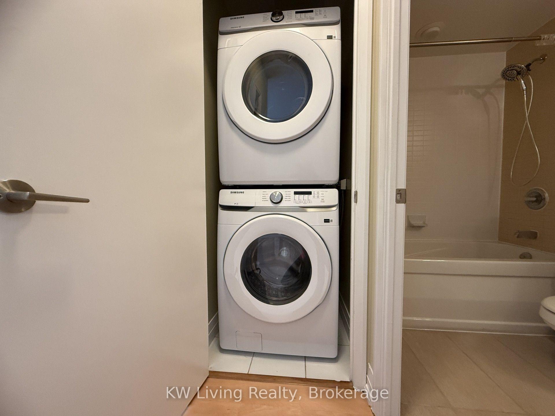 Photo 19 of Unit 2105, 25 Carlton Street, Toronto, Church-Yonge Corridor — HOMEH
