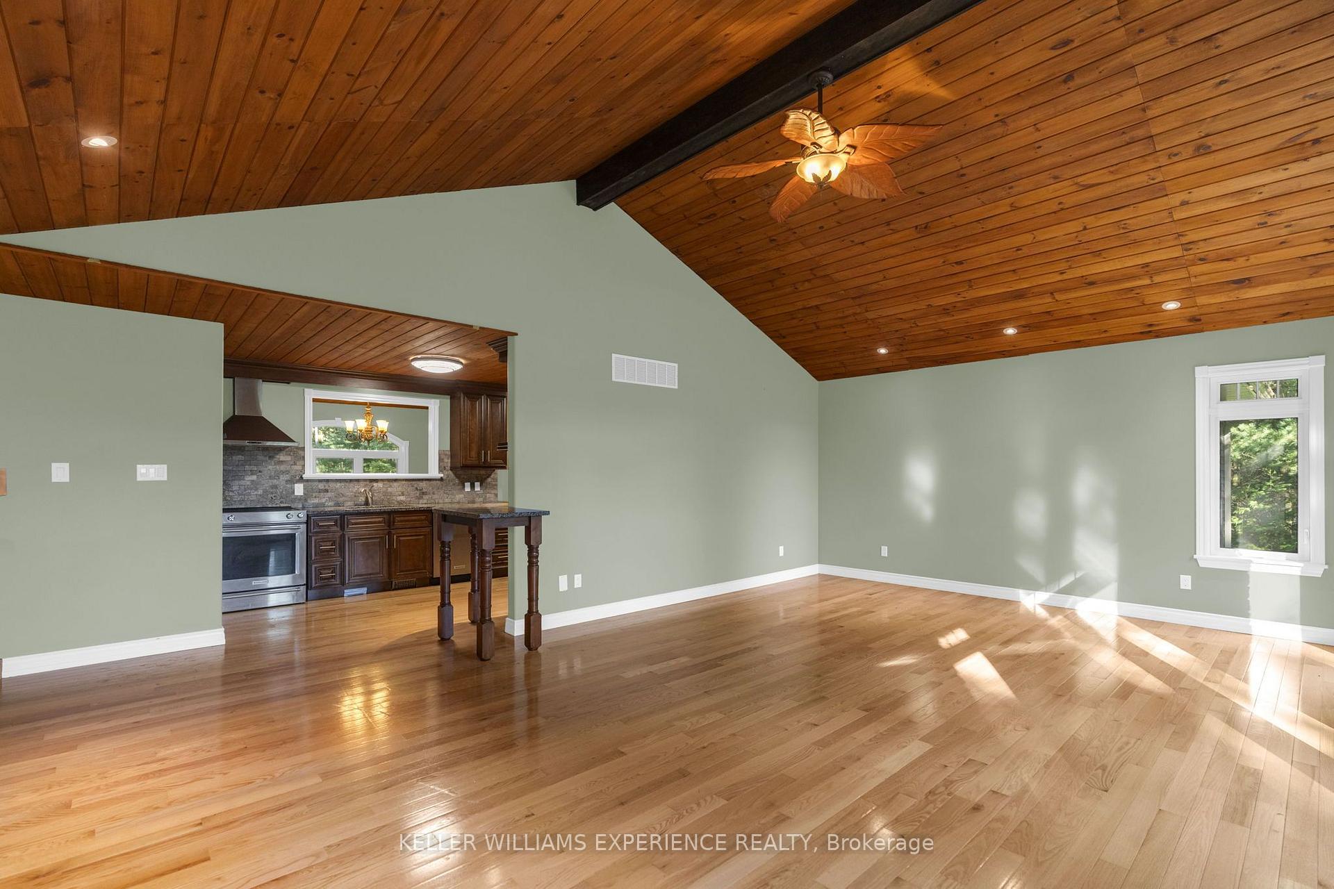 Photo 6 of 229 Sunnidale Road, Wasaga Beach — HOMEH