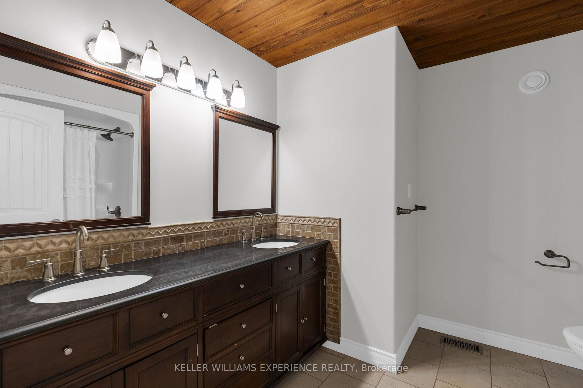 Photo 19 of 229 Sunnidale Road, Wasaga Beach — HOMEH