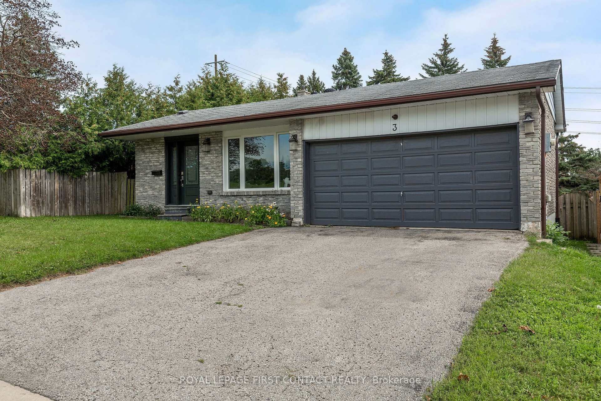 Photo 1 of 3 Oren Boulevard, Barrie, Sunnidale — HOMEH