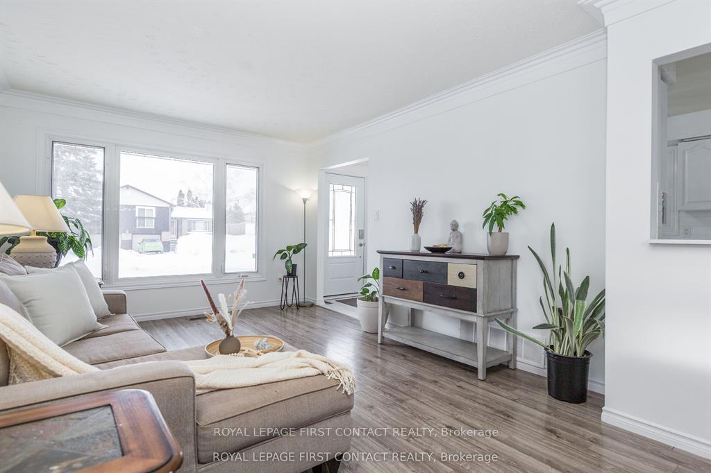 Photo 10 of 3 Oren Boulevard, Barrie, Sunnidale — HOMEH