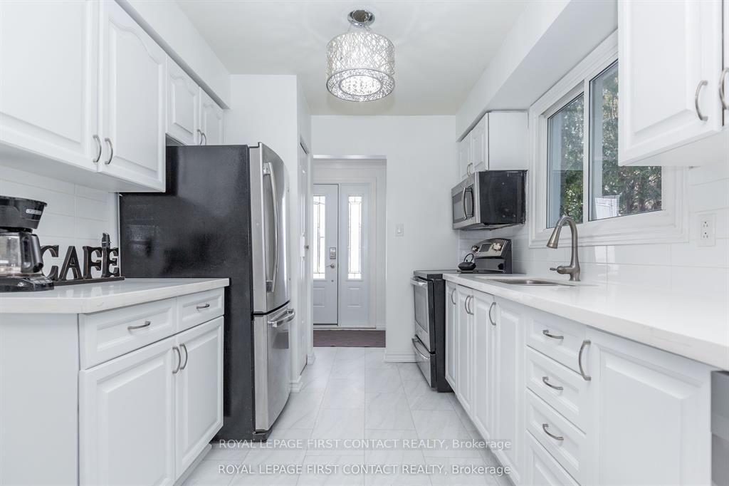 Photo 16 of 3 Oren Boulevard, Barrie, Sunnidale — HOMEH