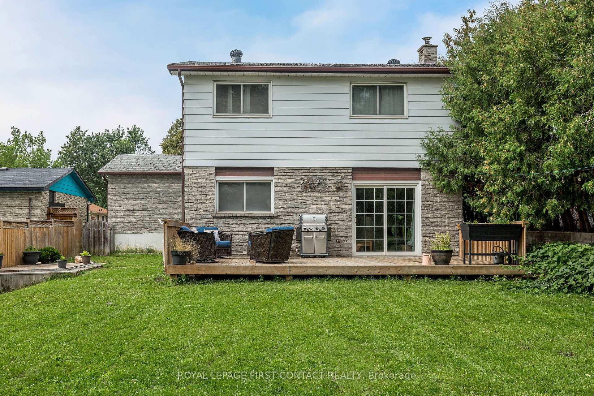 Photo 42 of 3 Oren Boulevard, Barrie, Sunnidale — HOMEH