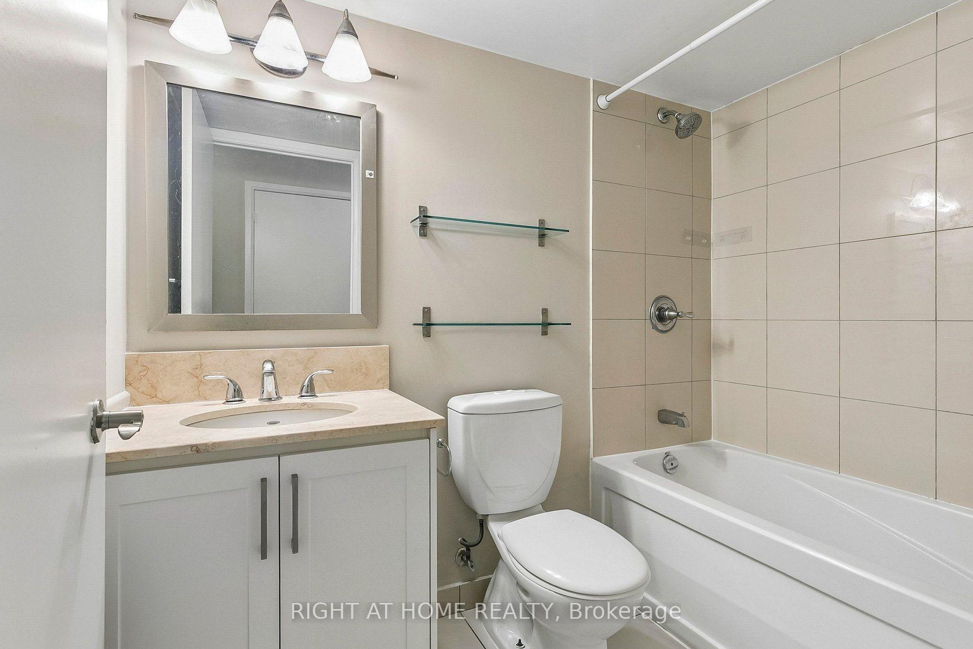 Photo 9 of Unit 2804, 2181 Yonge Street, Toronto, Mount Pleasant West — HOMEH