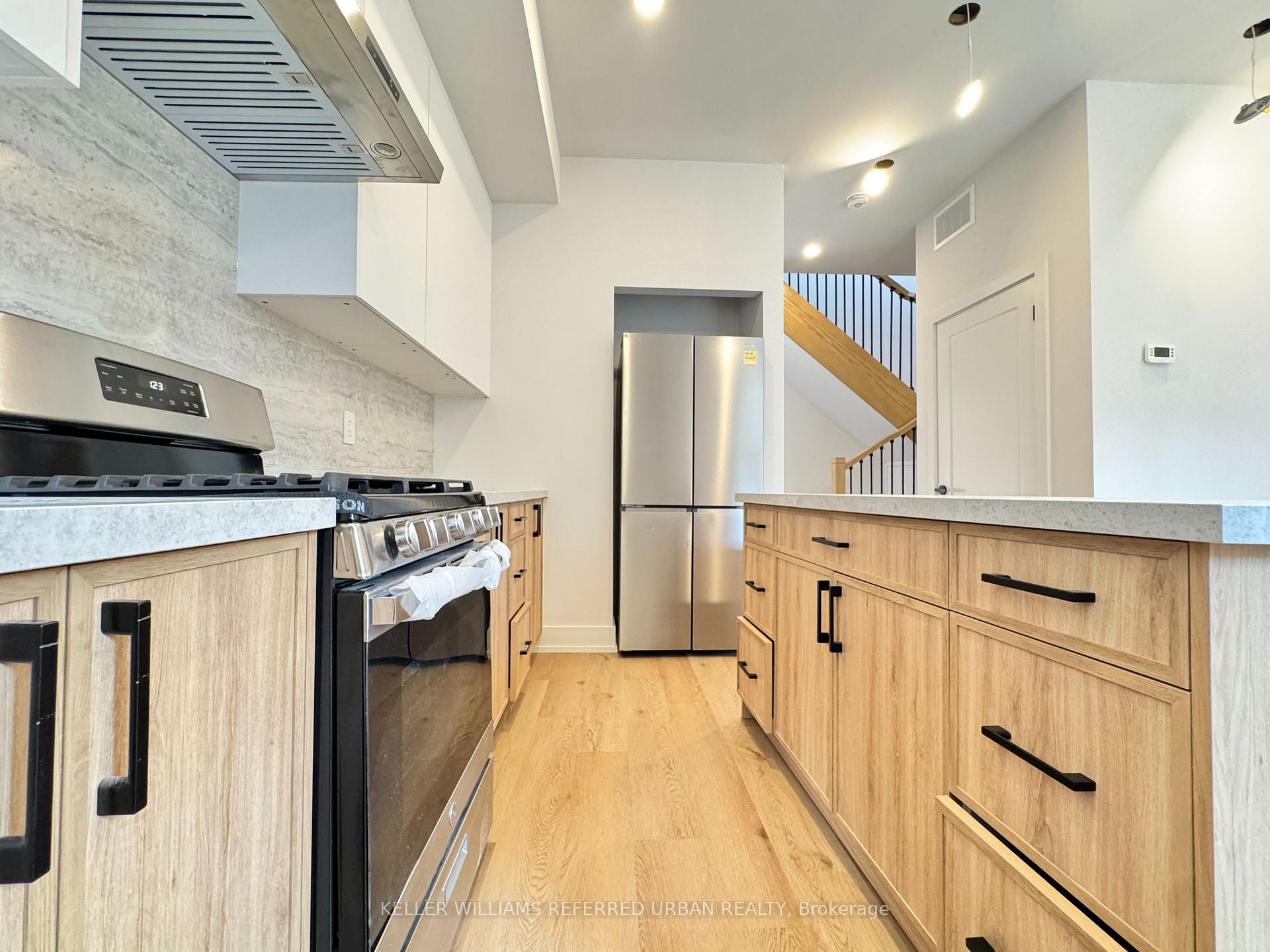 Photo 4 of Unit Laneway, 269 Brunswick Avenue, Toronto, University — HOMEH