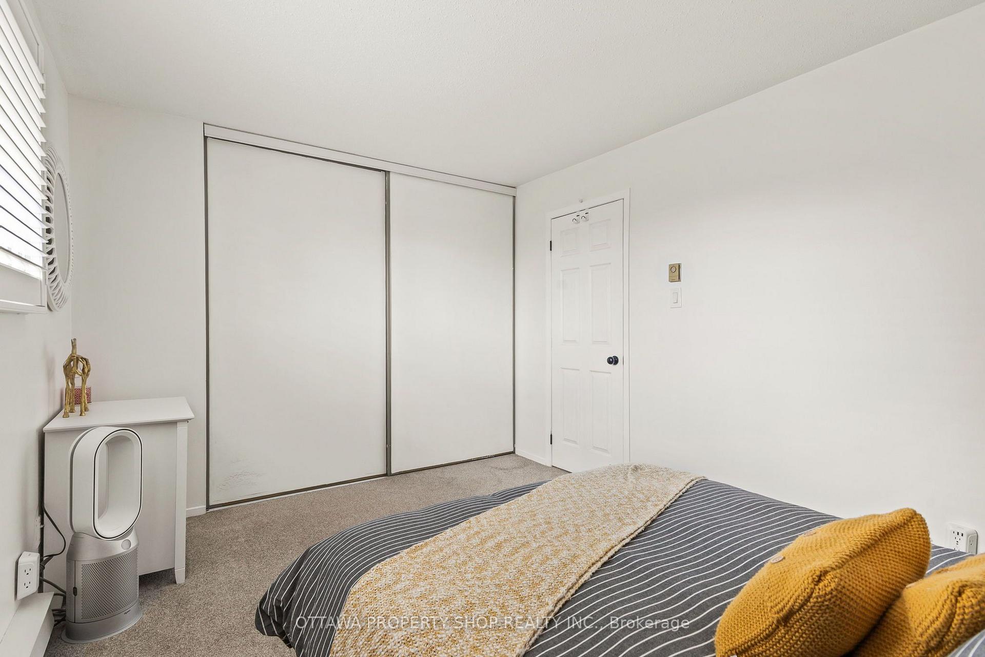 Photo 15 of 4006 Eady Court, Ottawa, Cyrville — HOMEH