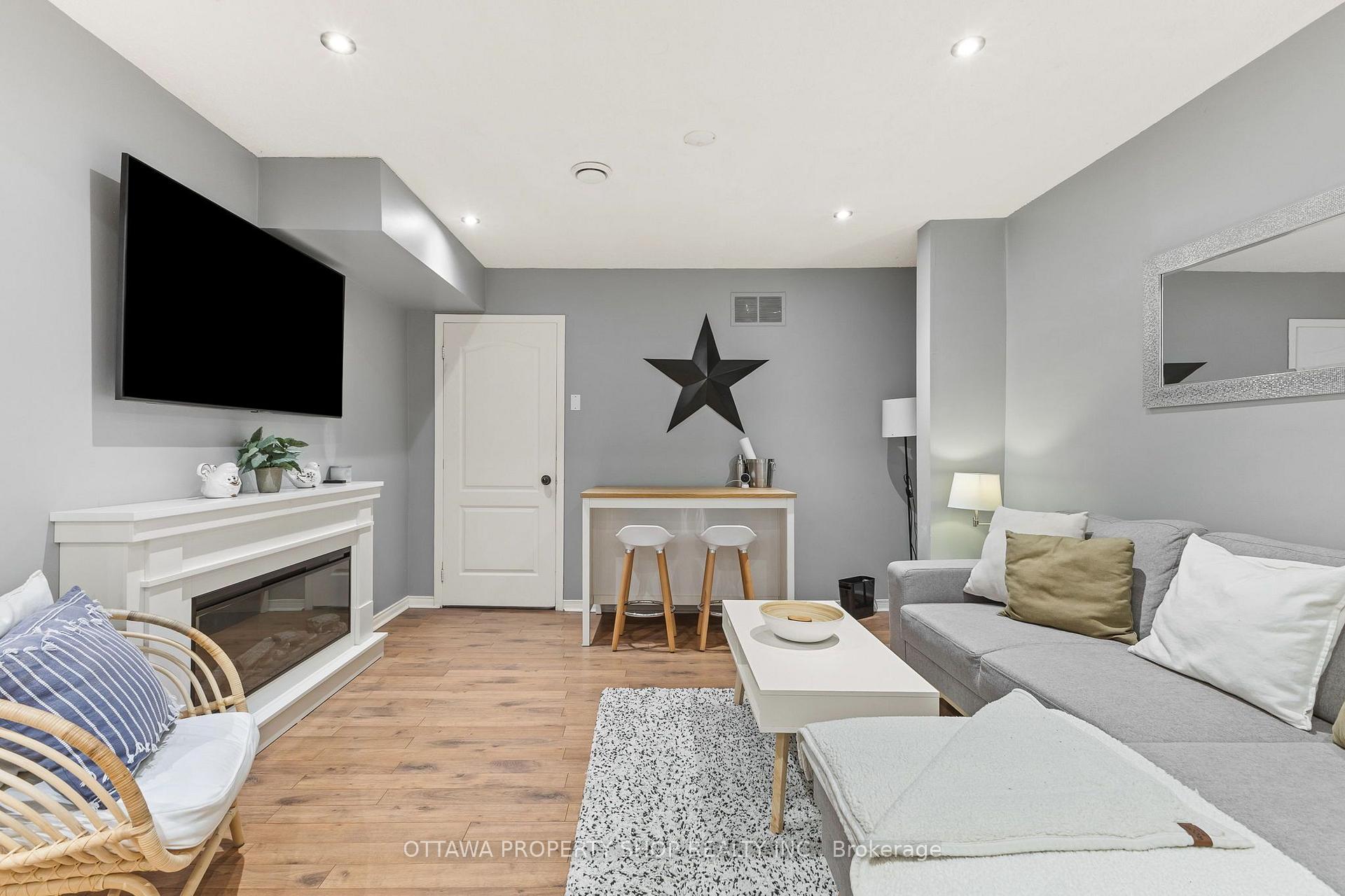 Photo 22 of 4006 Eady Court, Ottawa, Cyrville — HOMEH